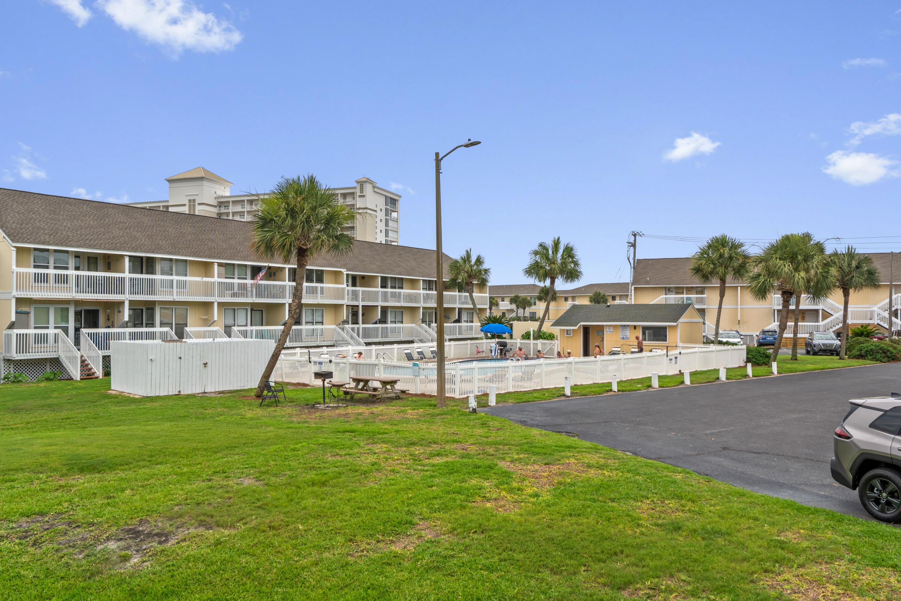 SANDPIPER COVE XV UNIT 8143 BLDG K - Residential