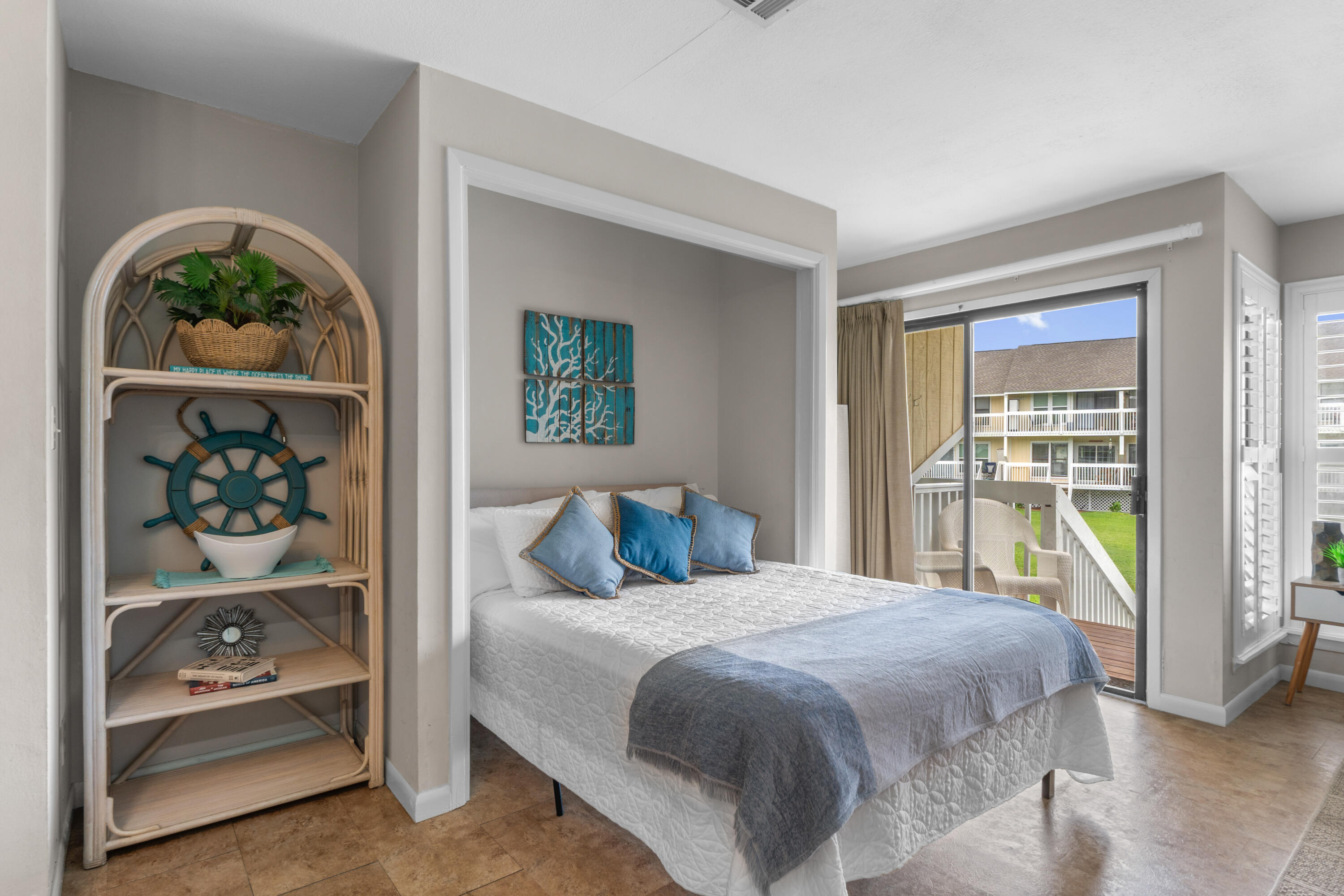 SANDPIPER COVE XV UNIT 8143 BLDG K - Residential