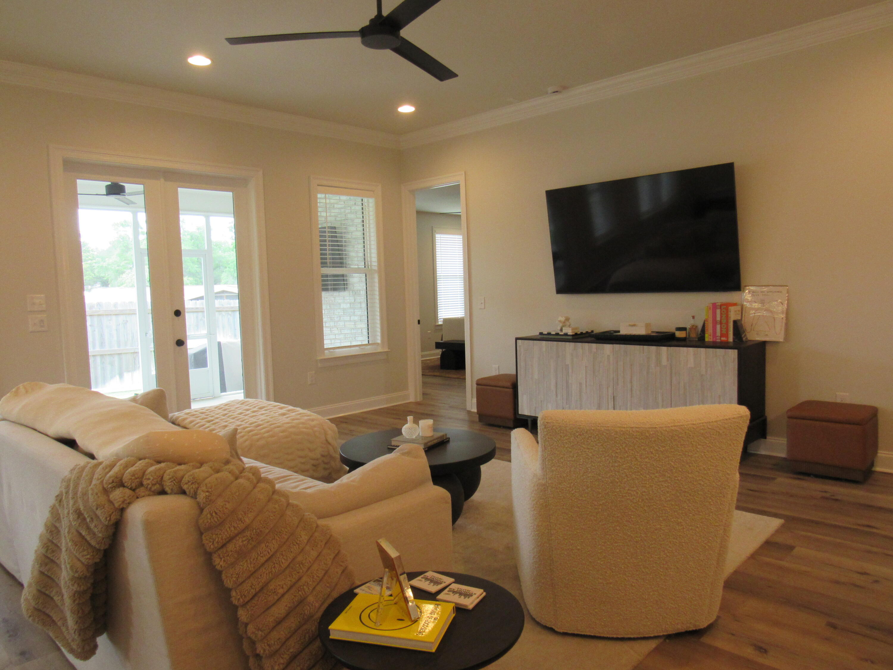 EAGLES LANDING S/D - Residential