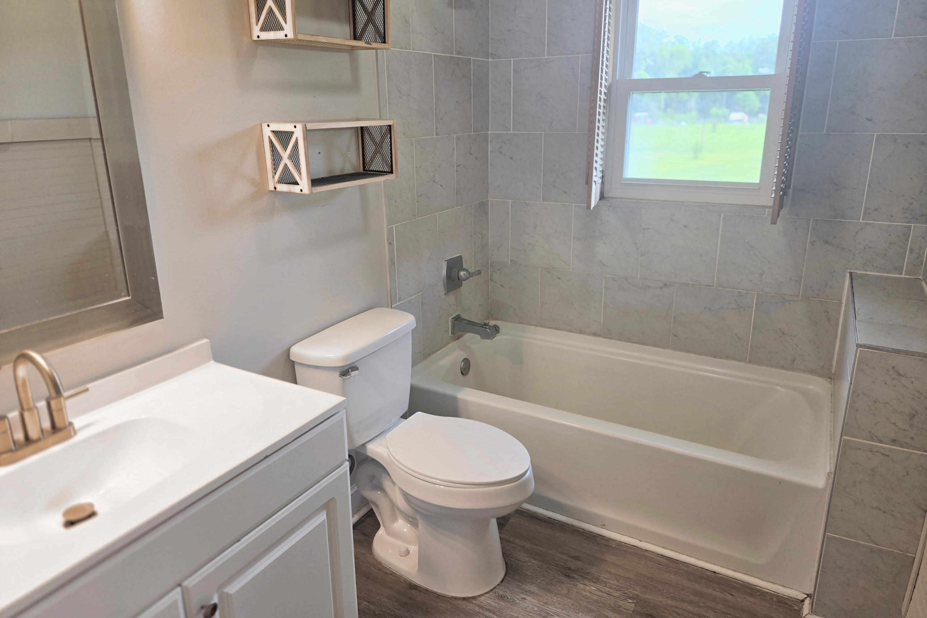 NO RECORDED SUBDIVISION - Residential Lease