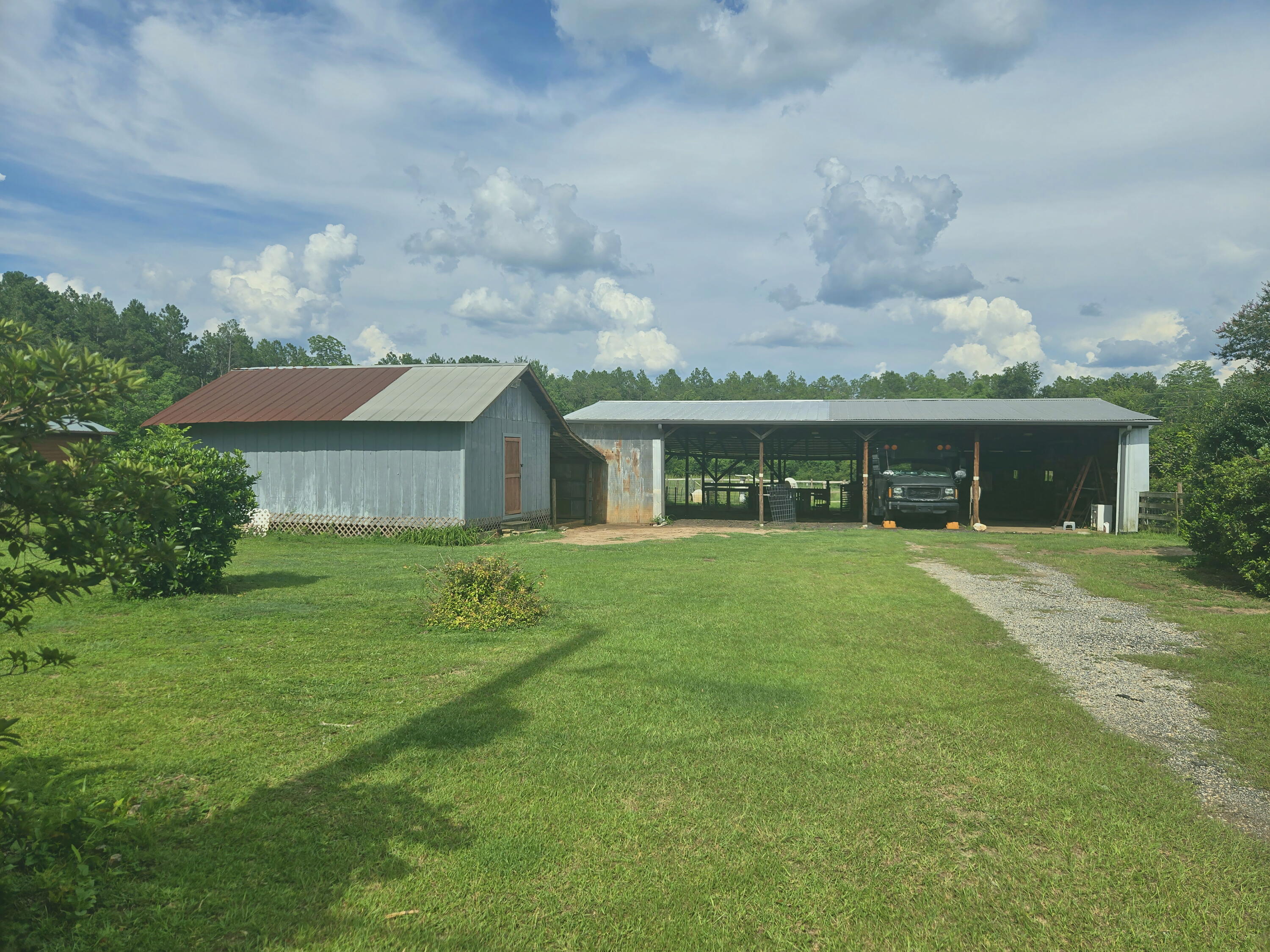 NO RECORDED SUBDIVISION - Residential Lease
