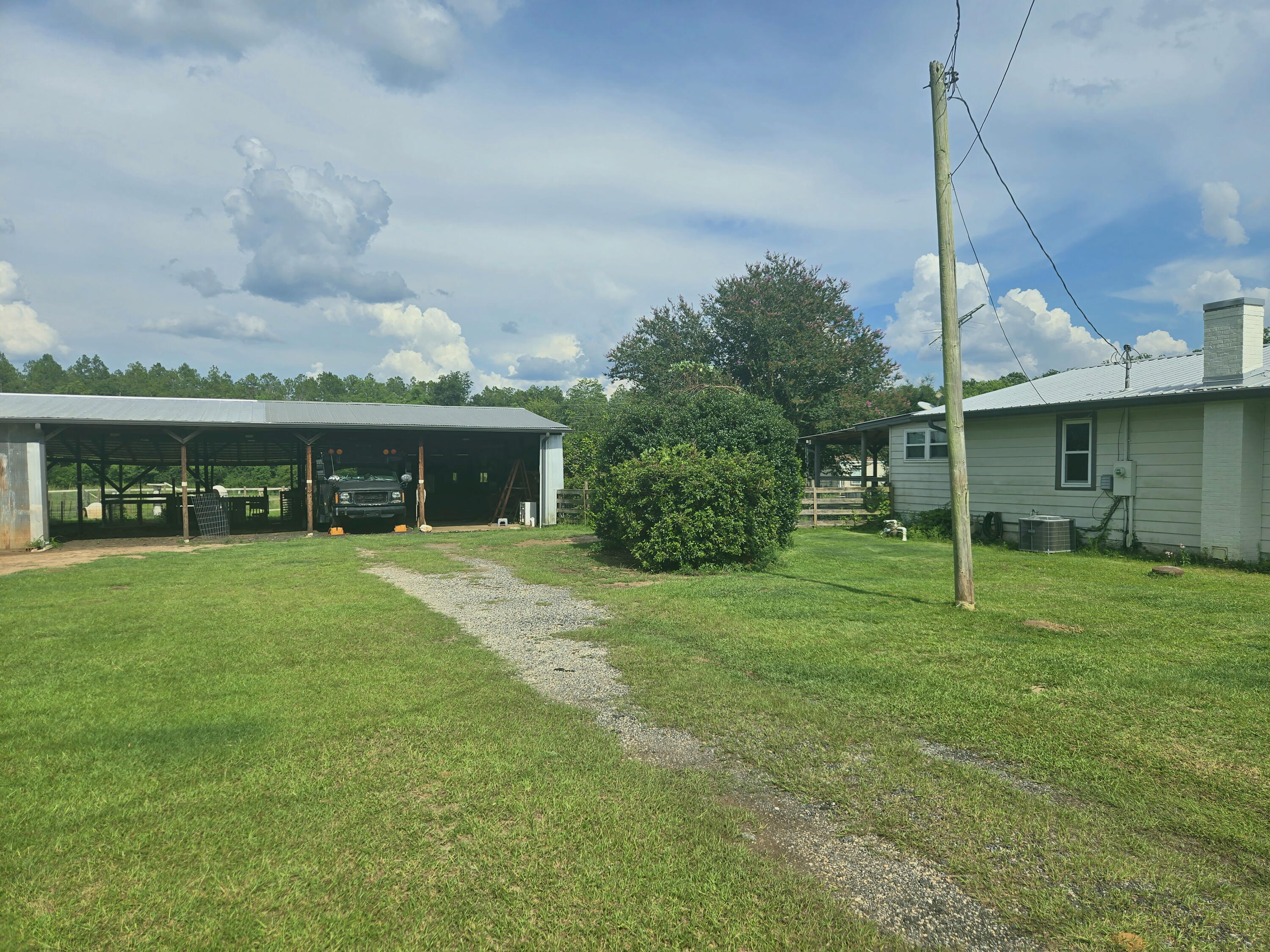 NO RECORDED SUBDIVISION - Residential Lease