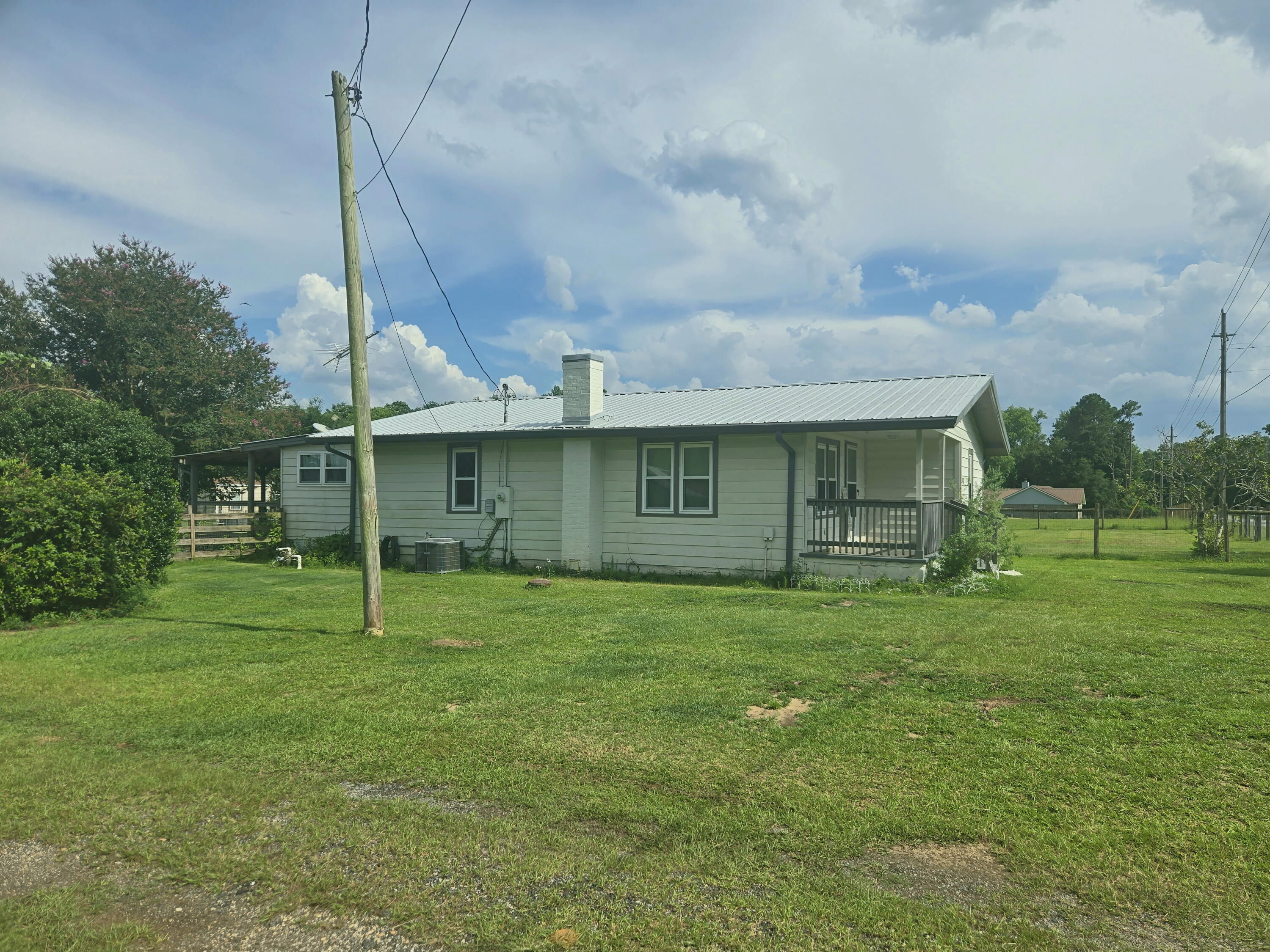 NO RECORDED SUBDIVISION - Residential Lease