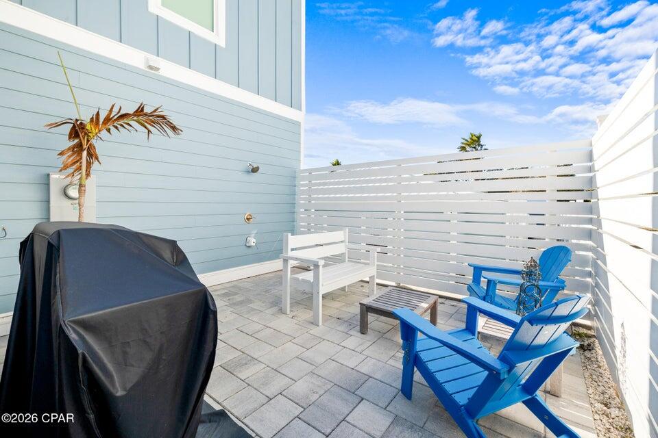 LAGUNA BEACH ESTATES 7TH ADDN - Residential