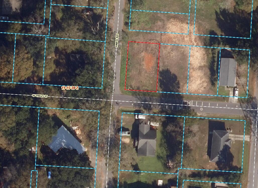 Cleared HDMU Corner Lot - Development Opportunity in Escambia County

Prime 0.1056-acre corner lot zoned HDMU (High Density Mixed Use) in Escambia County. This cleared parcel offers excellent visibility, easy access, and flexibility for a variety of residential and mixed-use development opportunities.

HDMU zoning allows for a combination of residential and compatible commercial uses, making this property ideal for investors, builders, and developers seeking a versatile infill site. The lot is ready for development with no clearing required, helping reduce upfront site preparation costs. Not in a flood zone, no flood insurance required (X).