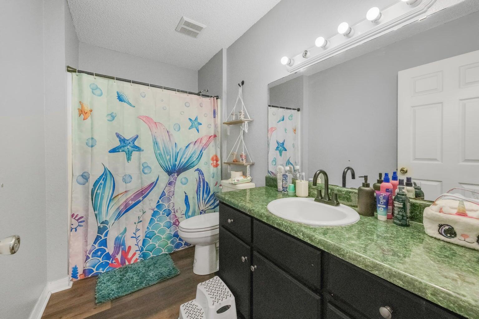 SKYLINE HEIGHTS - Residential Lease