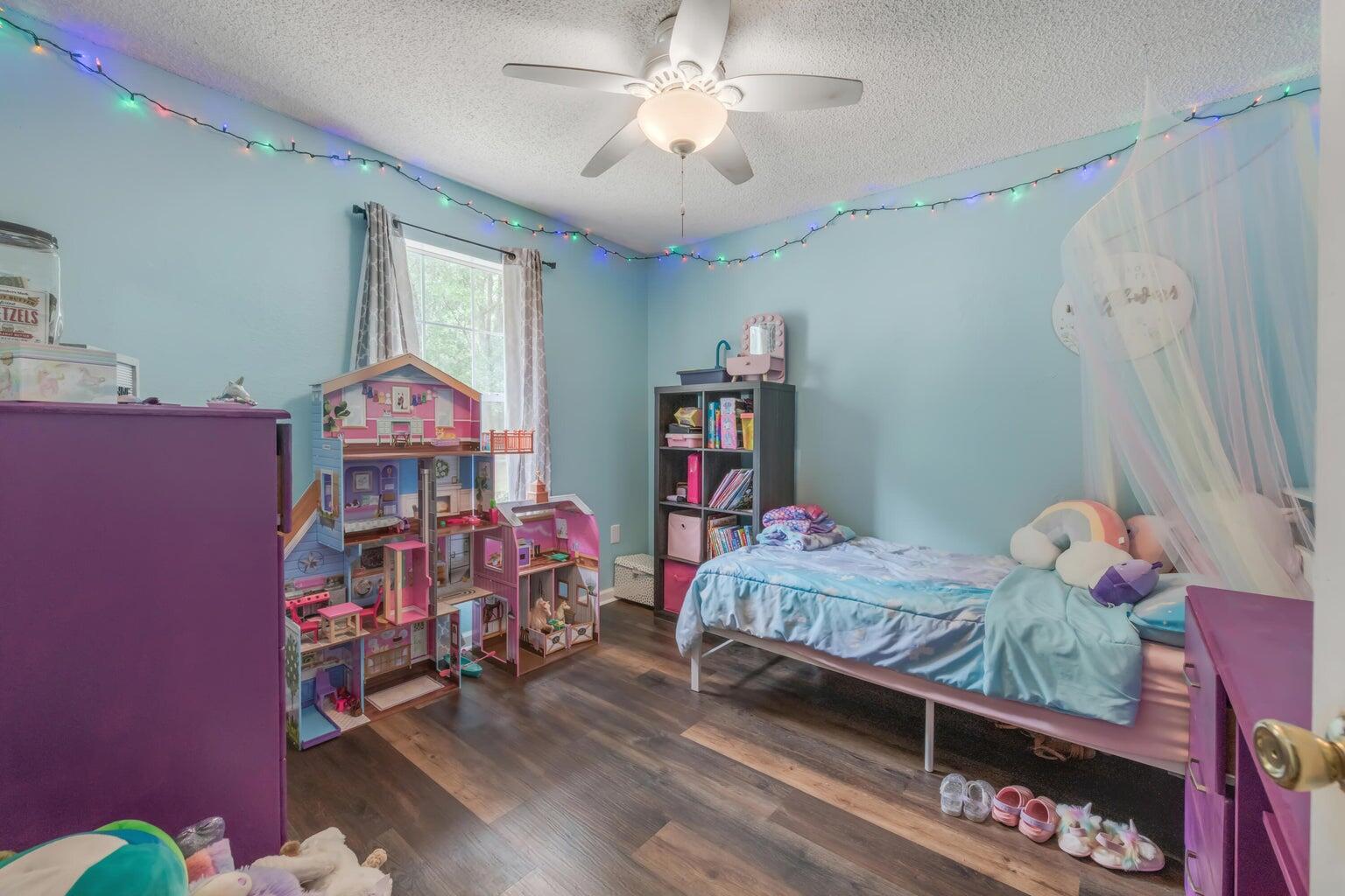 SKYLINE HEIGHTS - Residential Lease