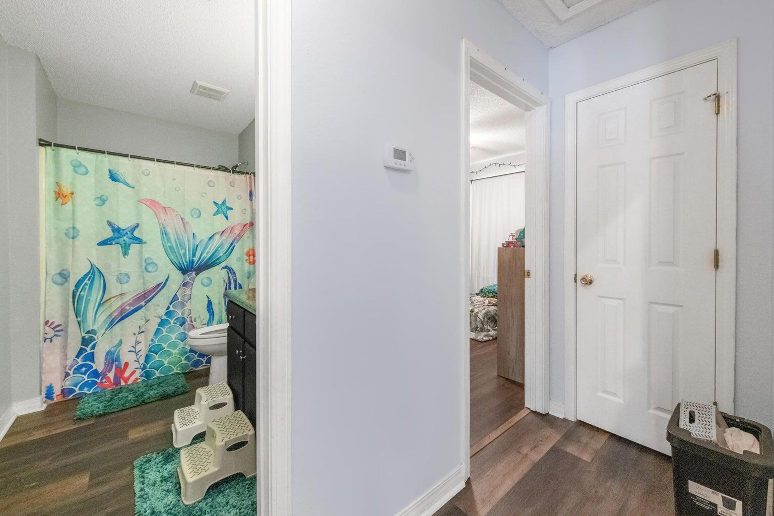 SKYLINE HEIGHTS - Residential Lease