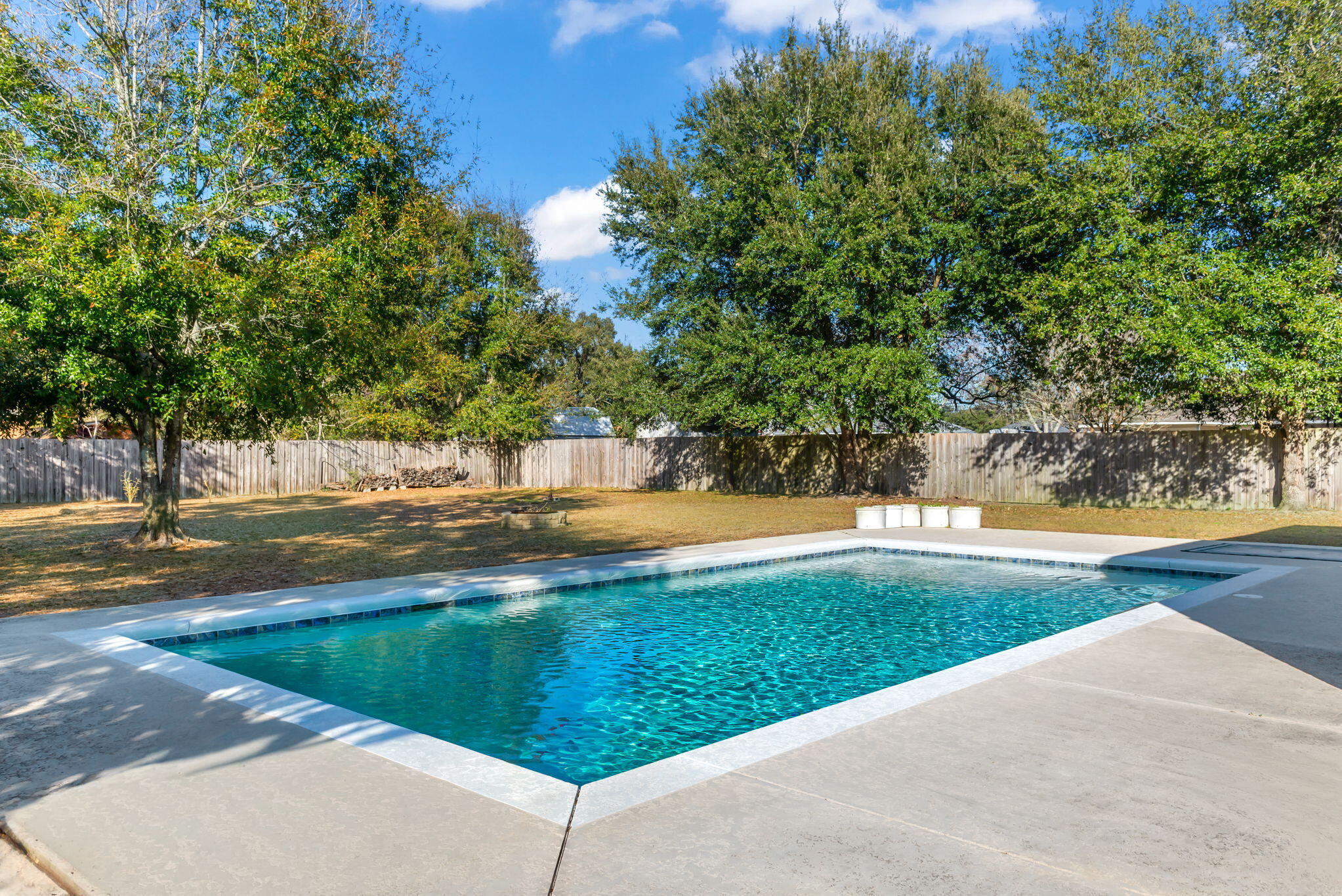 NAVARRE 2ND ADDITION - Residential