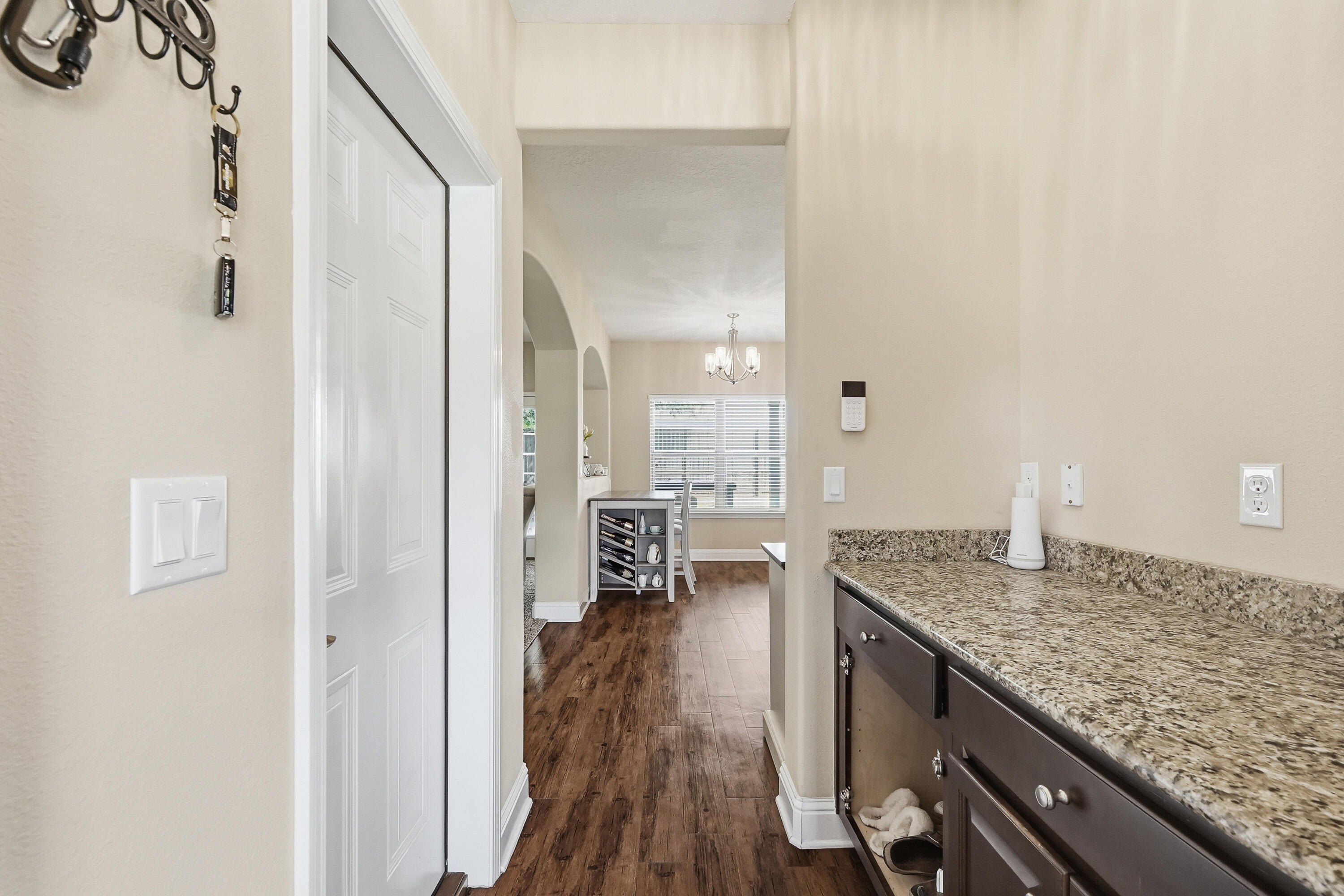 HOLLY HILLS - Residential