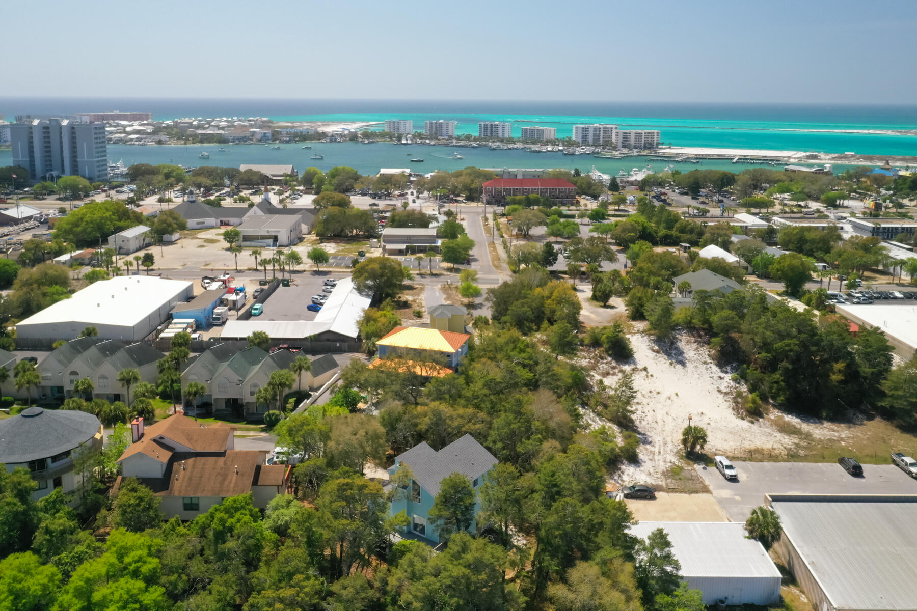 BEACONVIEW - Residential