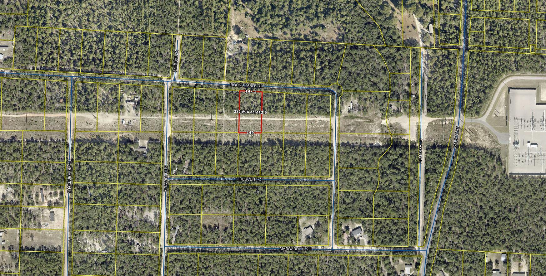 Partially wooded  .964 acre  lot in Unit 5 of Oakwood Hills, an area which is currently being developed and growing. Numerous distribution centers under development, such as Amazon. Zoning is Rural Residential / Rural Low Density which allows Single family residential and mobile homes  See photos for information PER the COUNTY GIS map for soils, flood zone , which is X, zoning, and other pertinent info. Set backs per county F 20 B 15 Sides 7 1/2 . The lot is raw , no tap in fees have been paid, septic needed. Seller has 6 lots total , all connected and available as a package deal