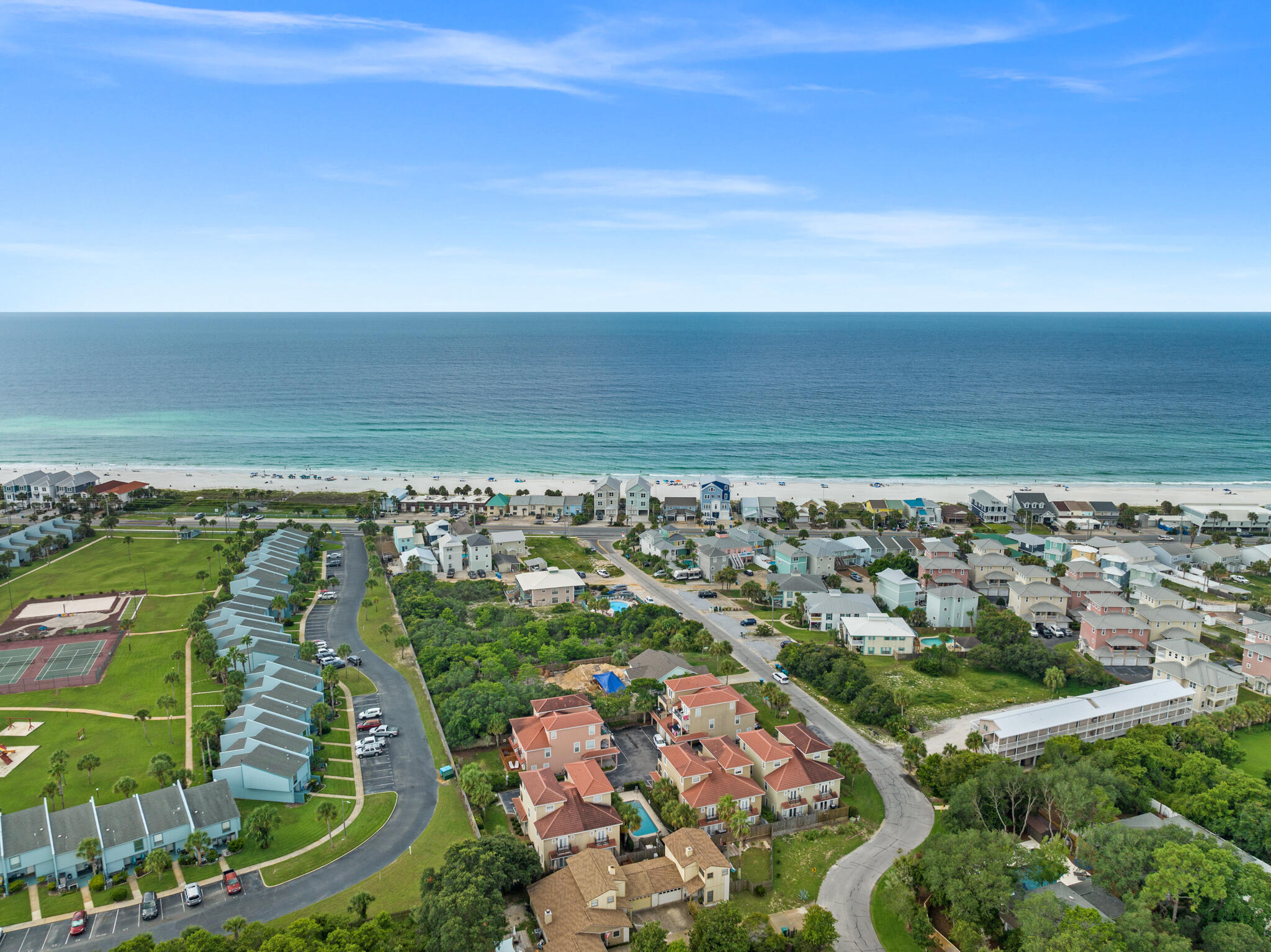 BELLA COSTA - Residential