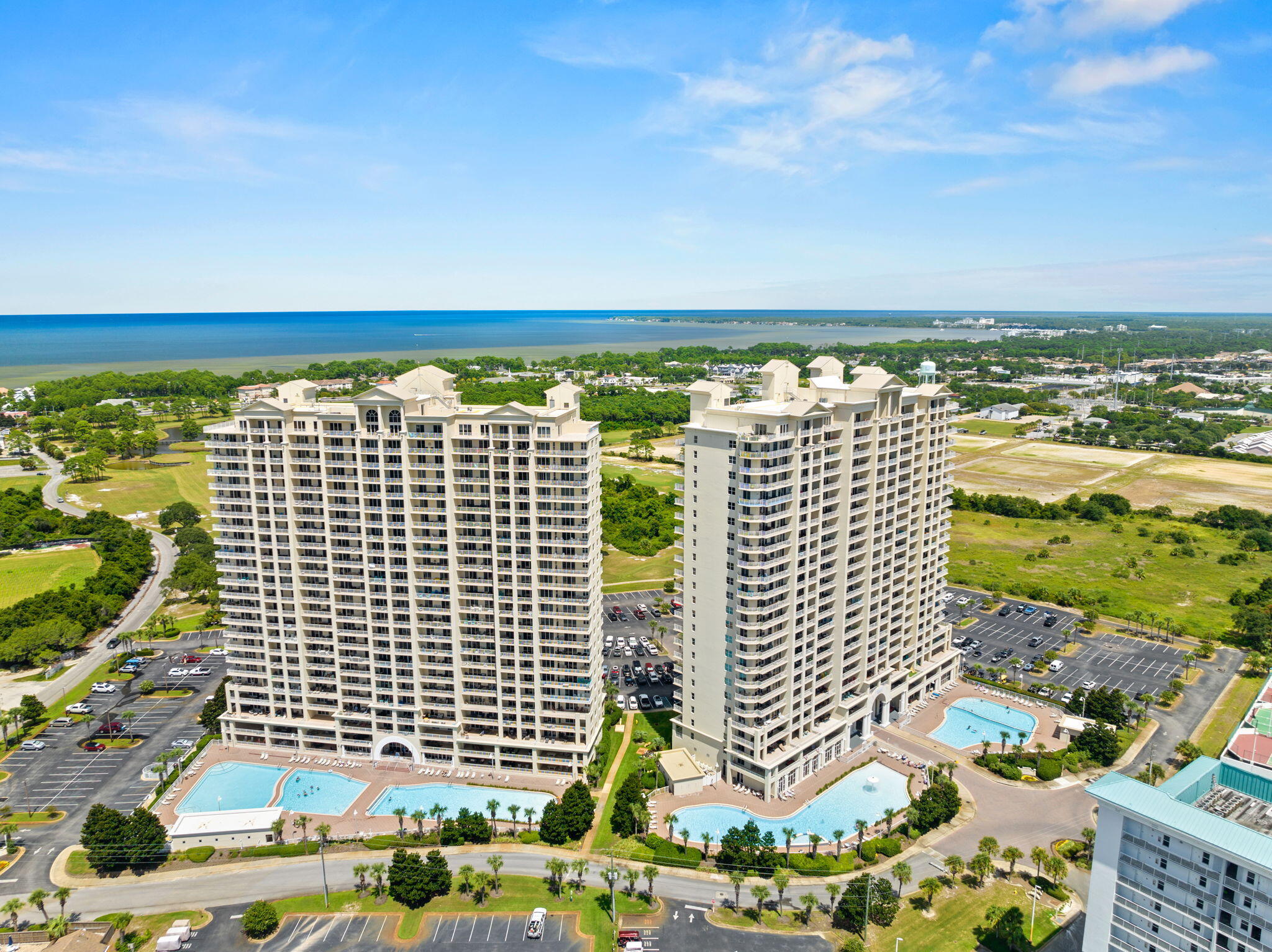 ARIEL DUNES II - Residential