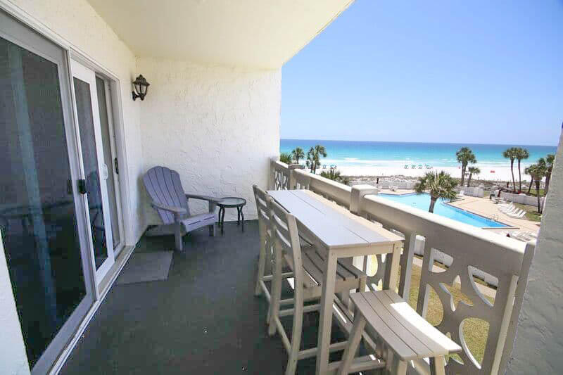 EL MATADOR CONDO - Residential