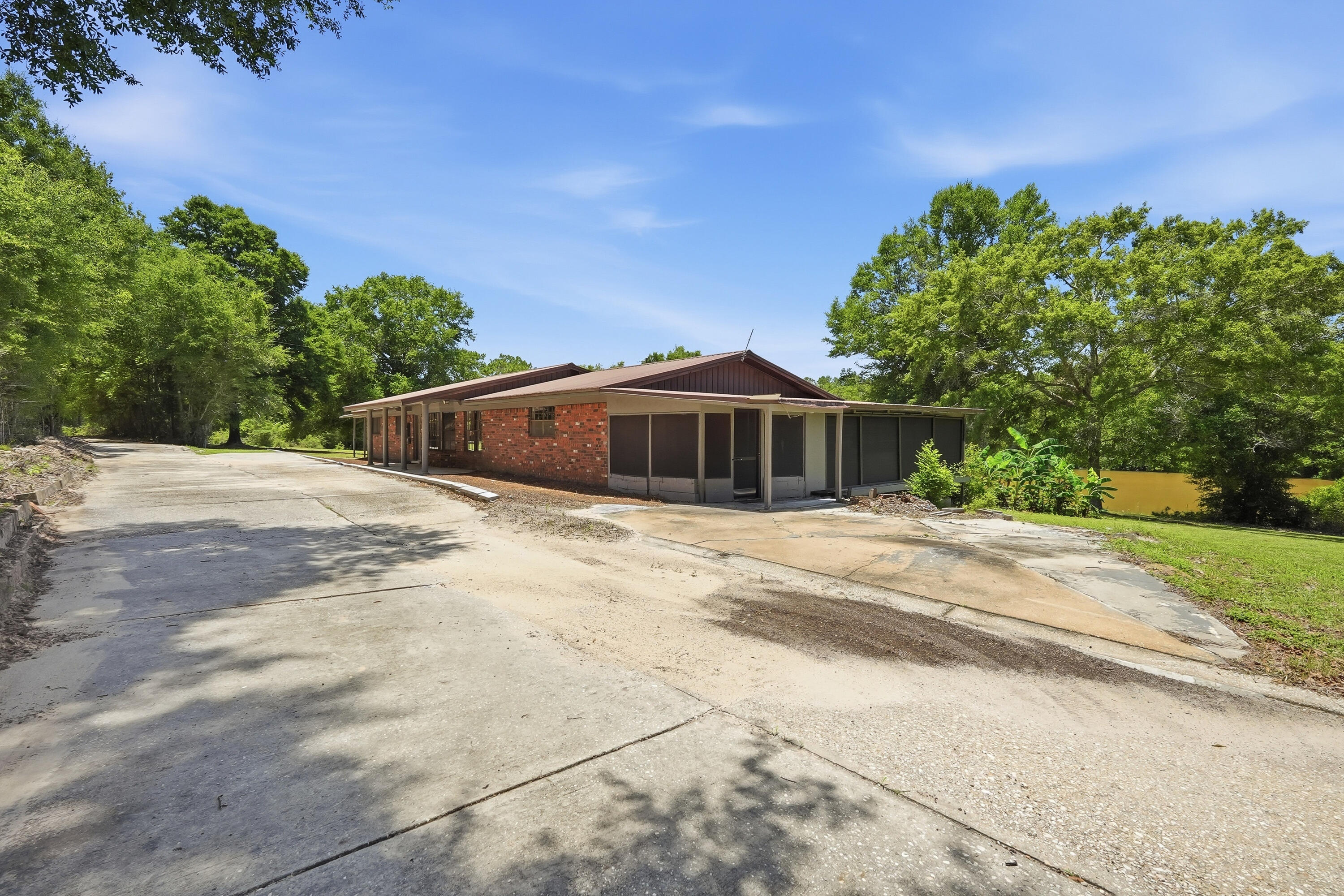 METES & BOUNDS - Residential