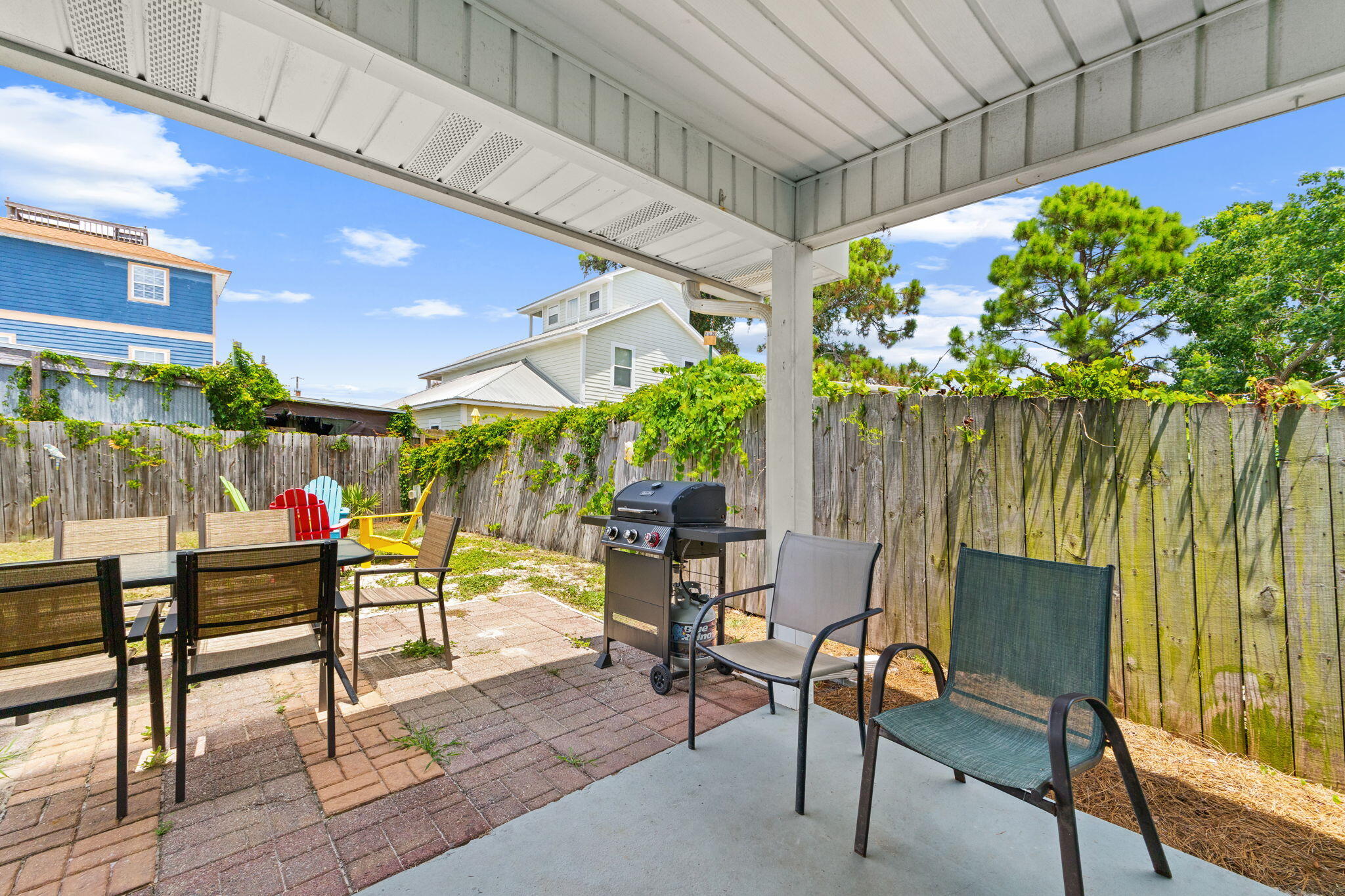 Holiday Beach 15 - Residential