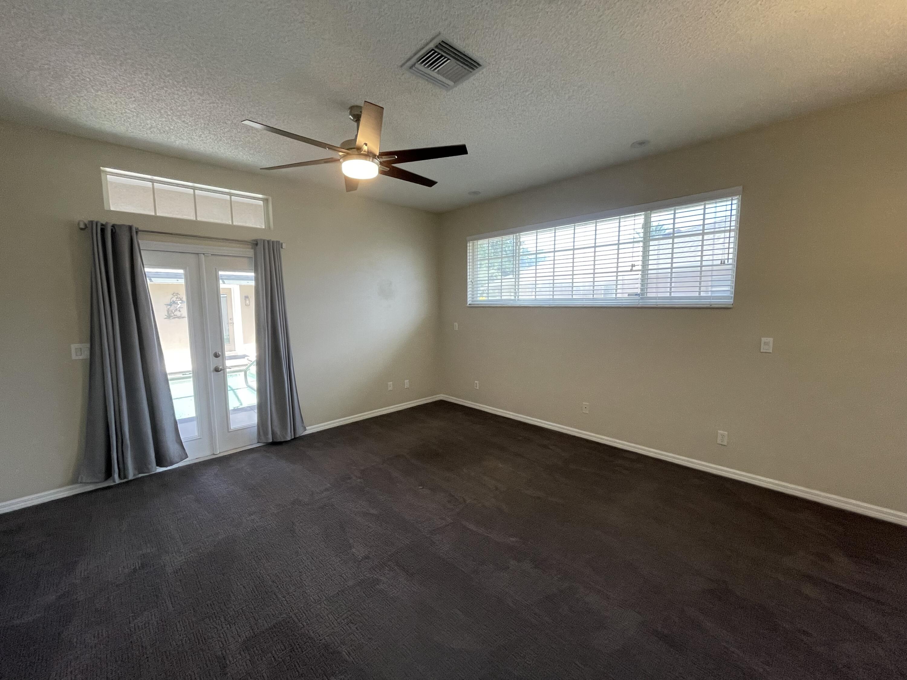 Royal Highlands 55+ Community - Residential
