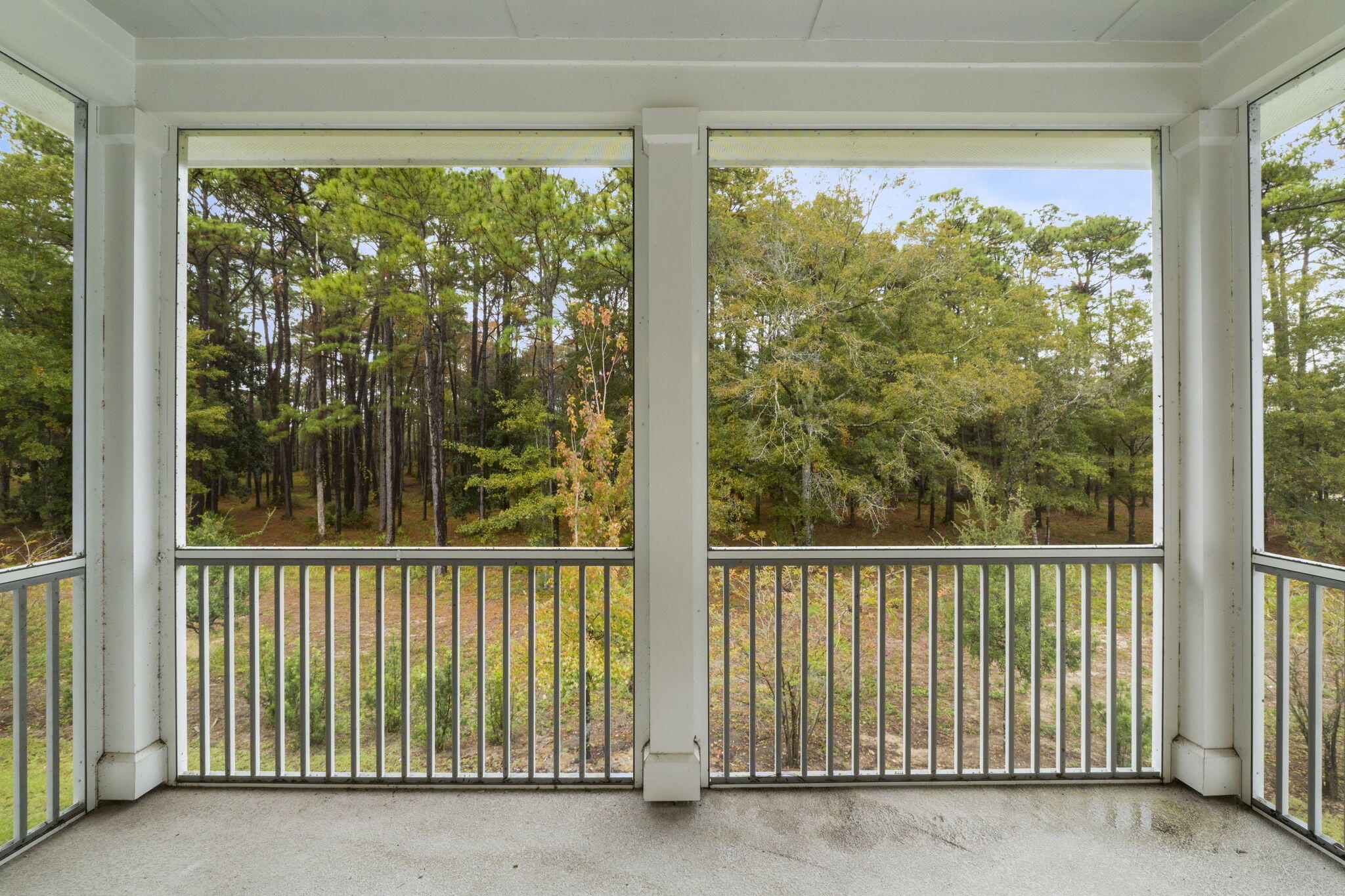 KARA LAKE TOWNHOMES - Residential Lease