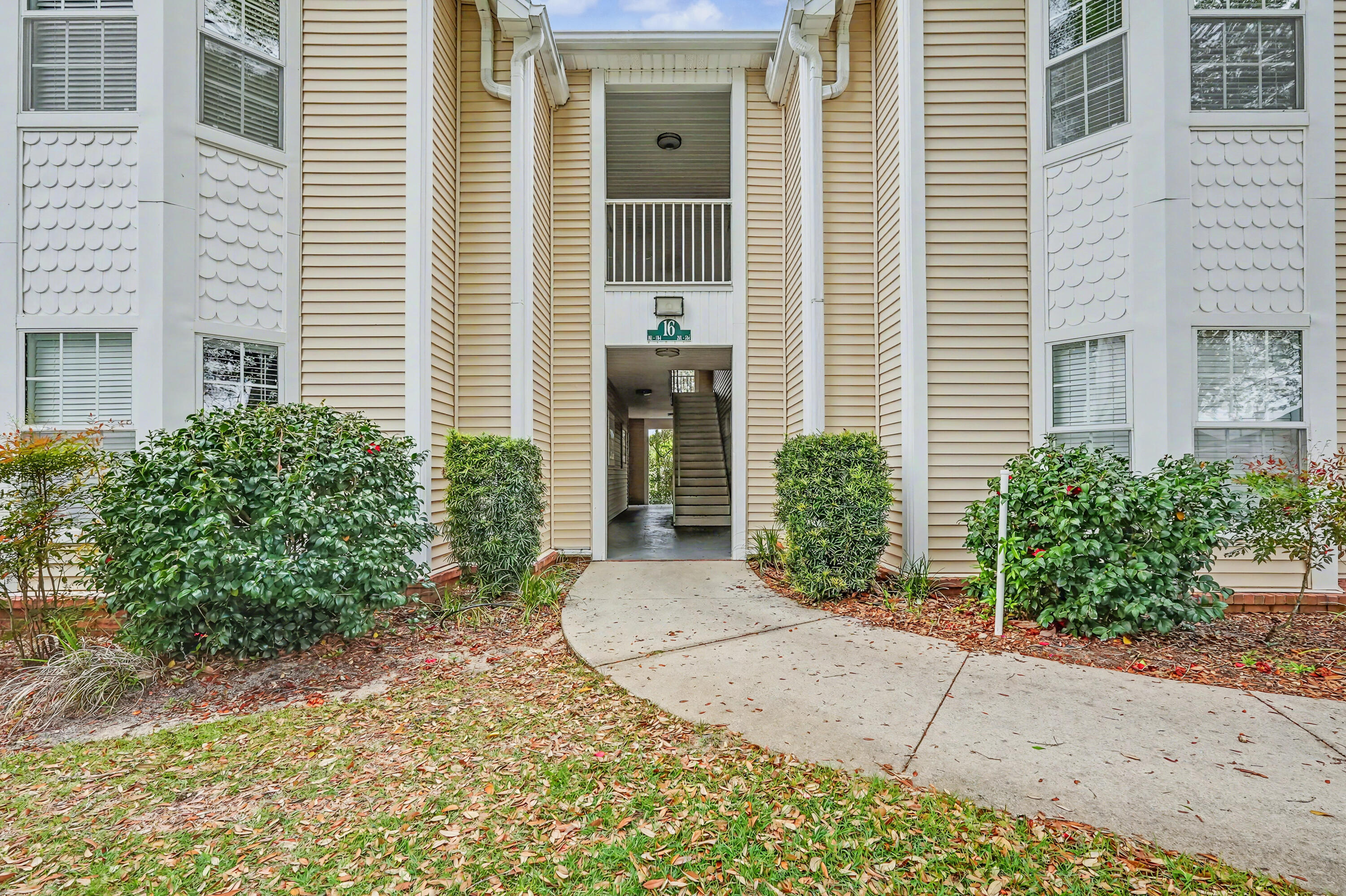 The Oaks of Niceville is the location you're looking for.  This second-floor unit offers easy living in a prime location near shopping, dining, top schools, and Eglin AFB. Tucked along the outer edge of the complex and surrounded by mature trees, it feels more like a private retreat than typical condo living. Inside, enjoy tile throughout, new appliances, updated fixtures, hardware, and paint for a fresh, move-in ready feel. Quiet, park-like setting with pool and gazebo. VA eligible--no short-term rentals. Rare combination of privacy, convenience, and value--don't miss it!  Vacant, easy show. Average Electric Bill $65, Average Water $85.