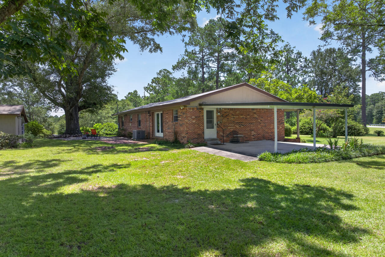 NO RECORDED SUBDIVISION - Residential
