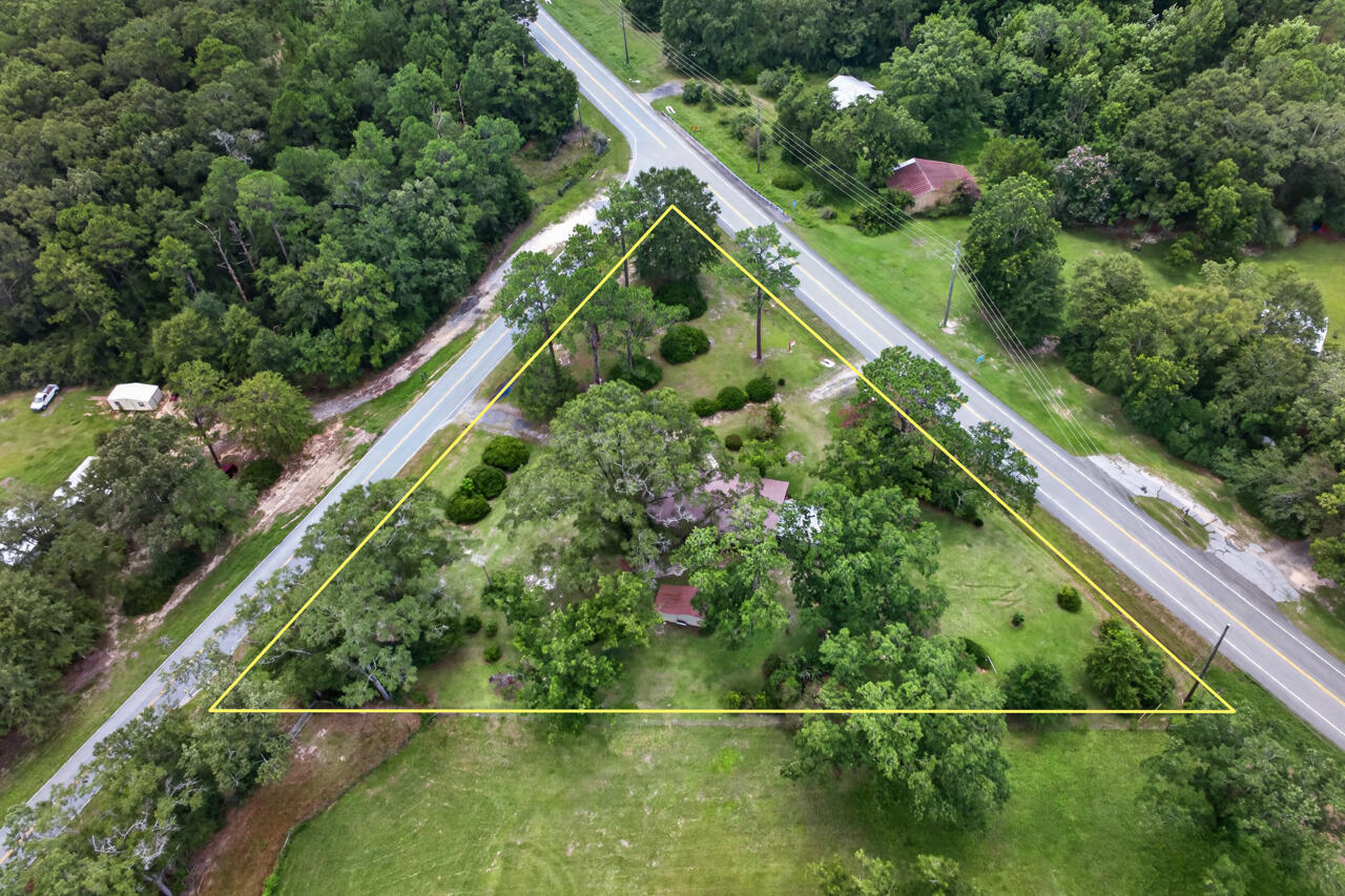 NO RECORDED SUBDIVISION - Residential