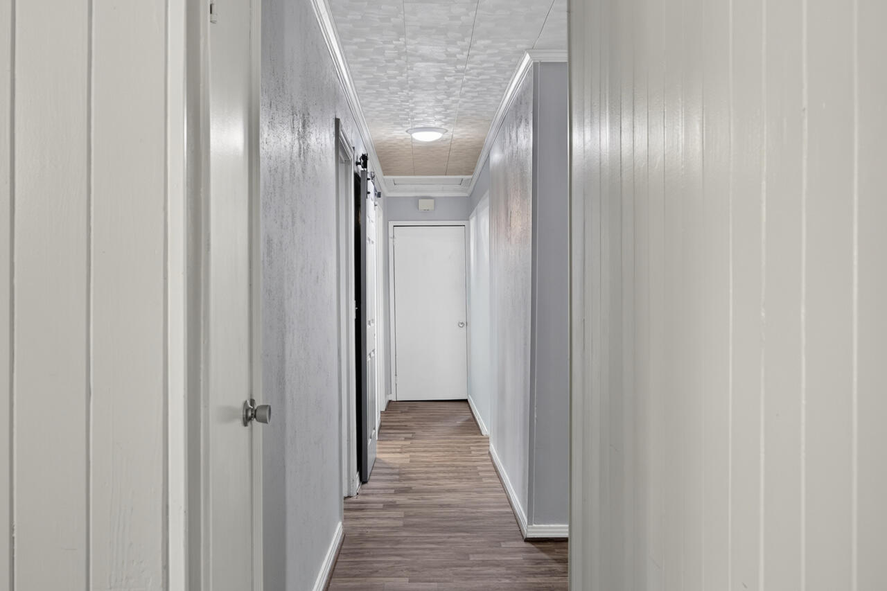 NO RECORDED SUBDIVISION - Residential