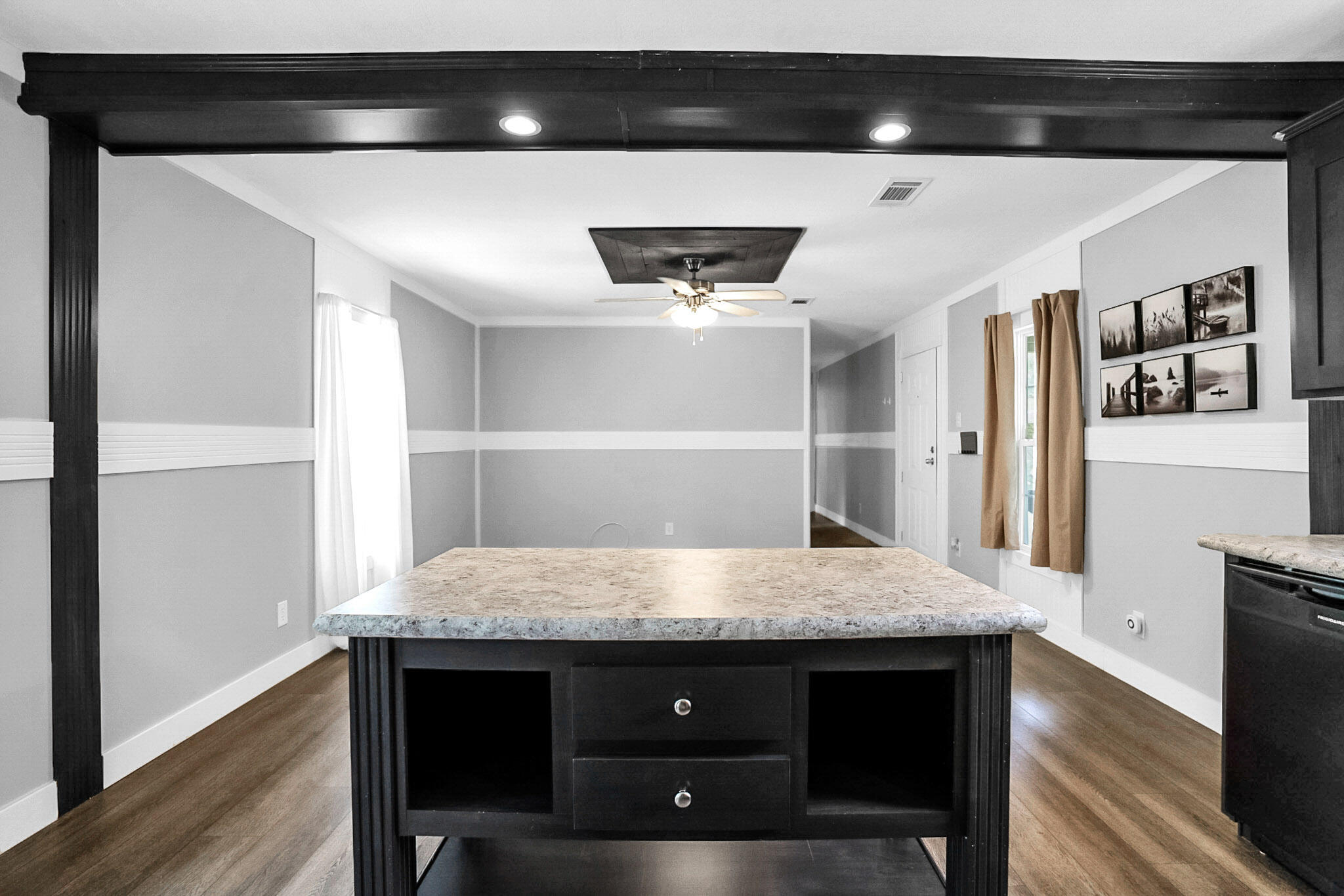 MAGNOLIA BAYE - Residential