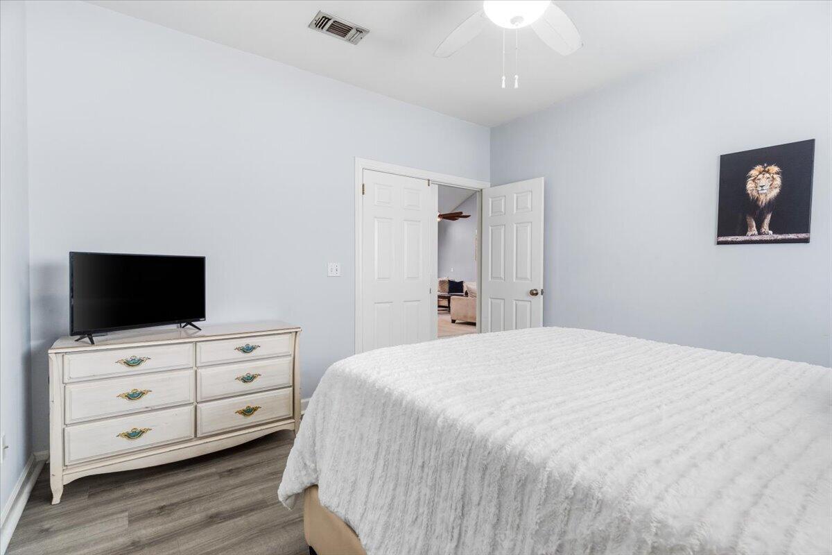 LAKE POINTE - Residential