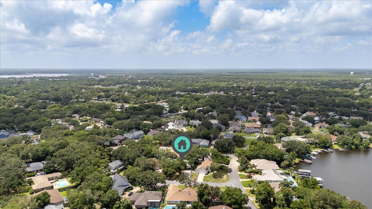 LAKE POINTE - Residential