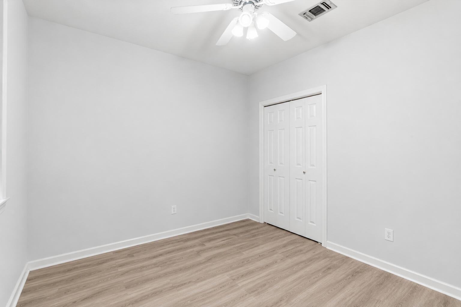 LAKE POINTE - Residential