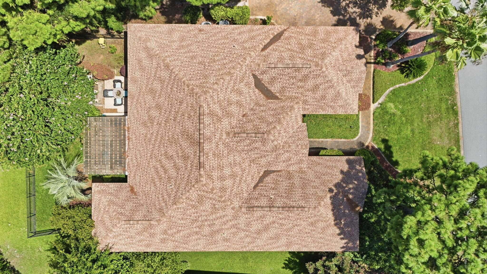 Emerald Lakes - Residential
