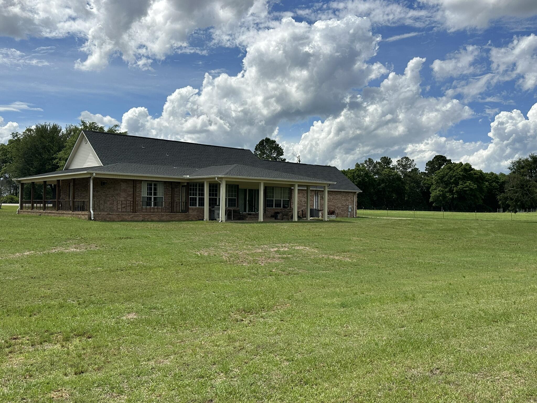 NO RECORDED SUBDIVISION - Residential