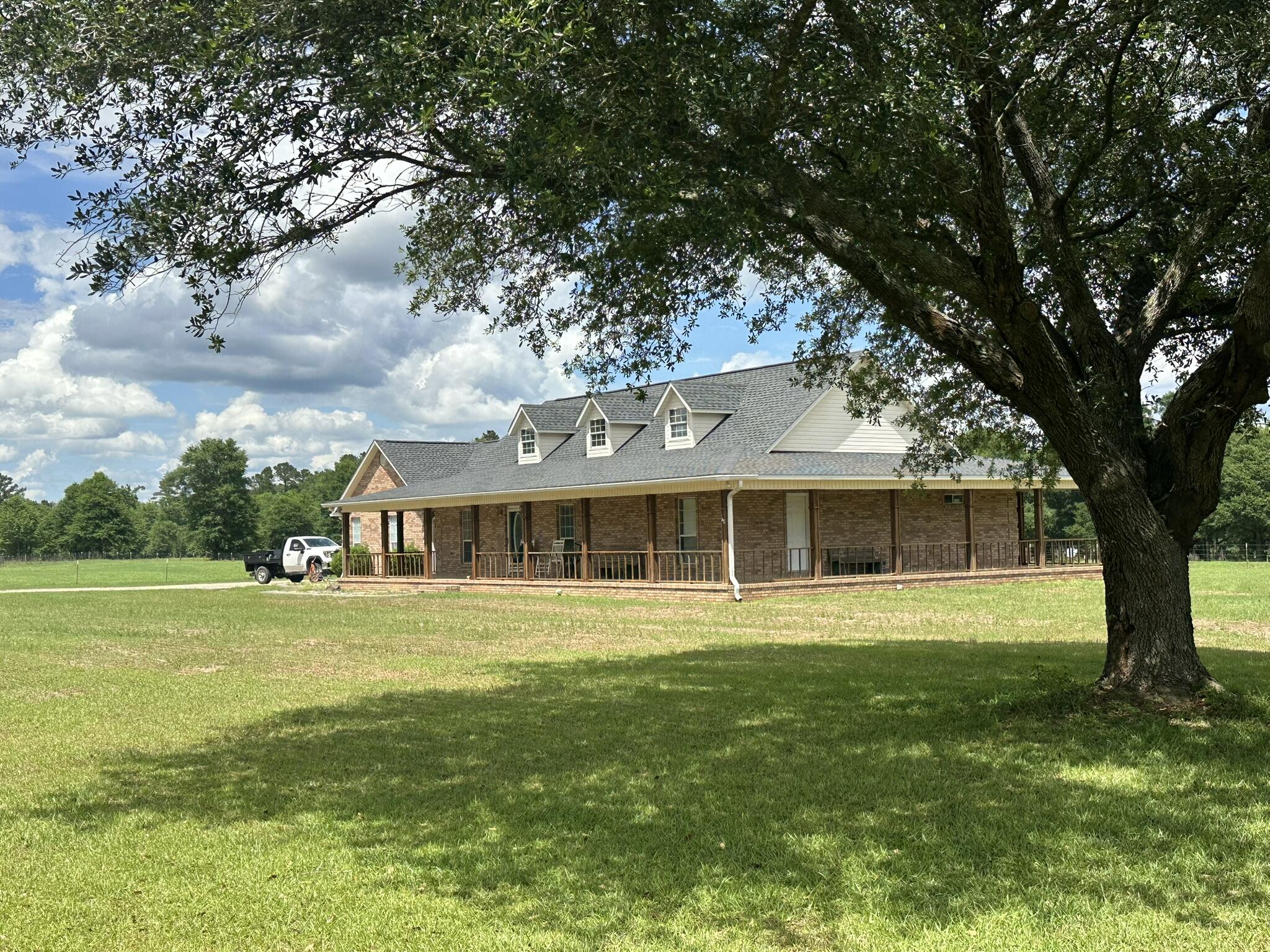 NO RECORDED SUBDIVISION - Residential