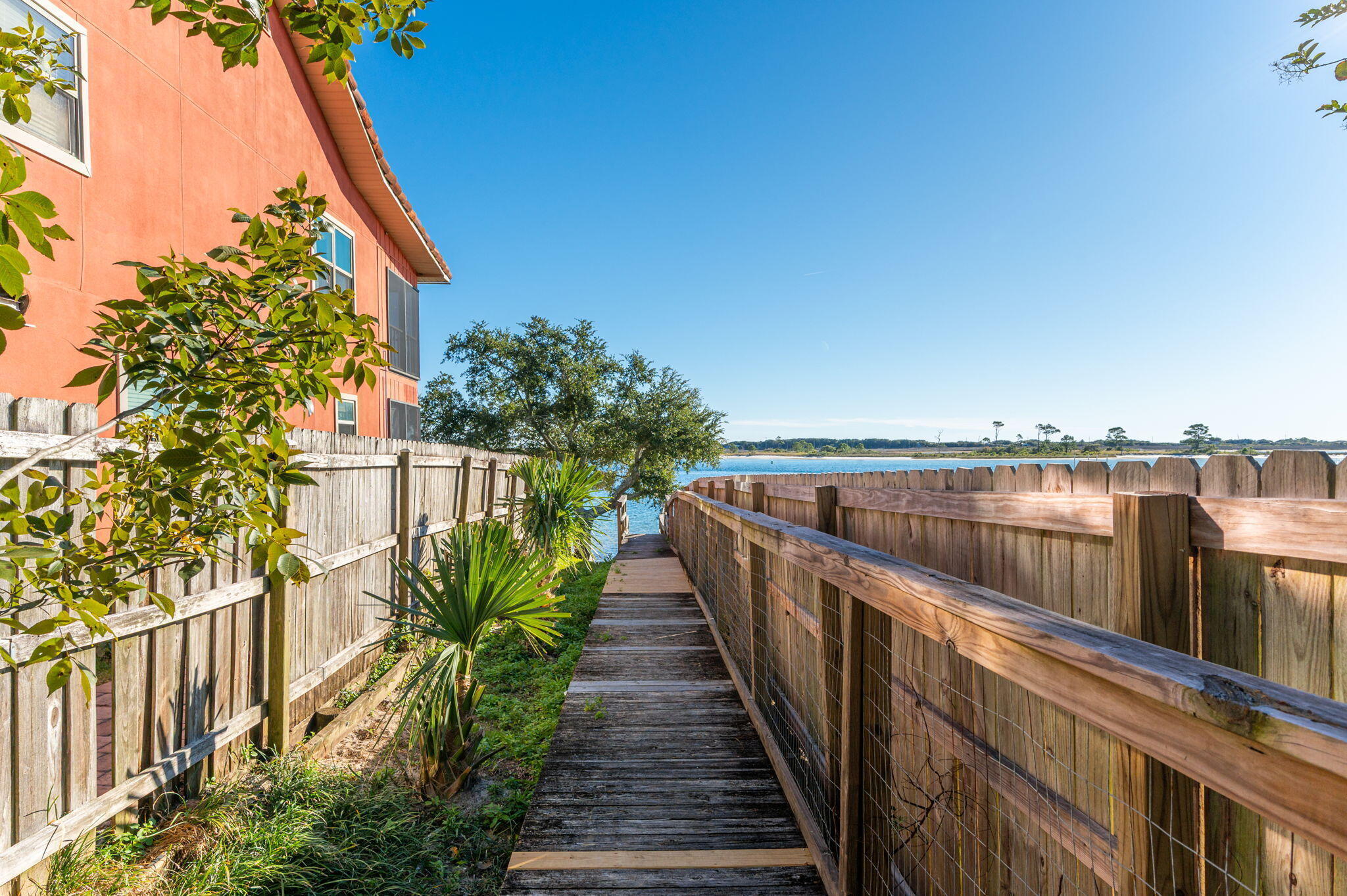 PLANTATION OAKS S/D - Residential