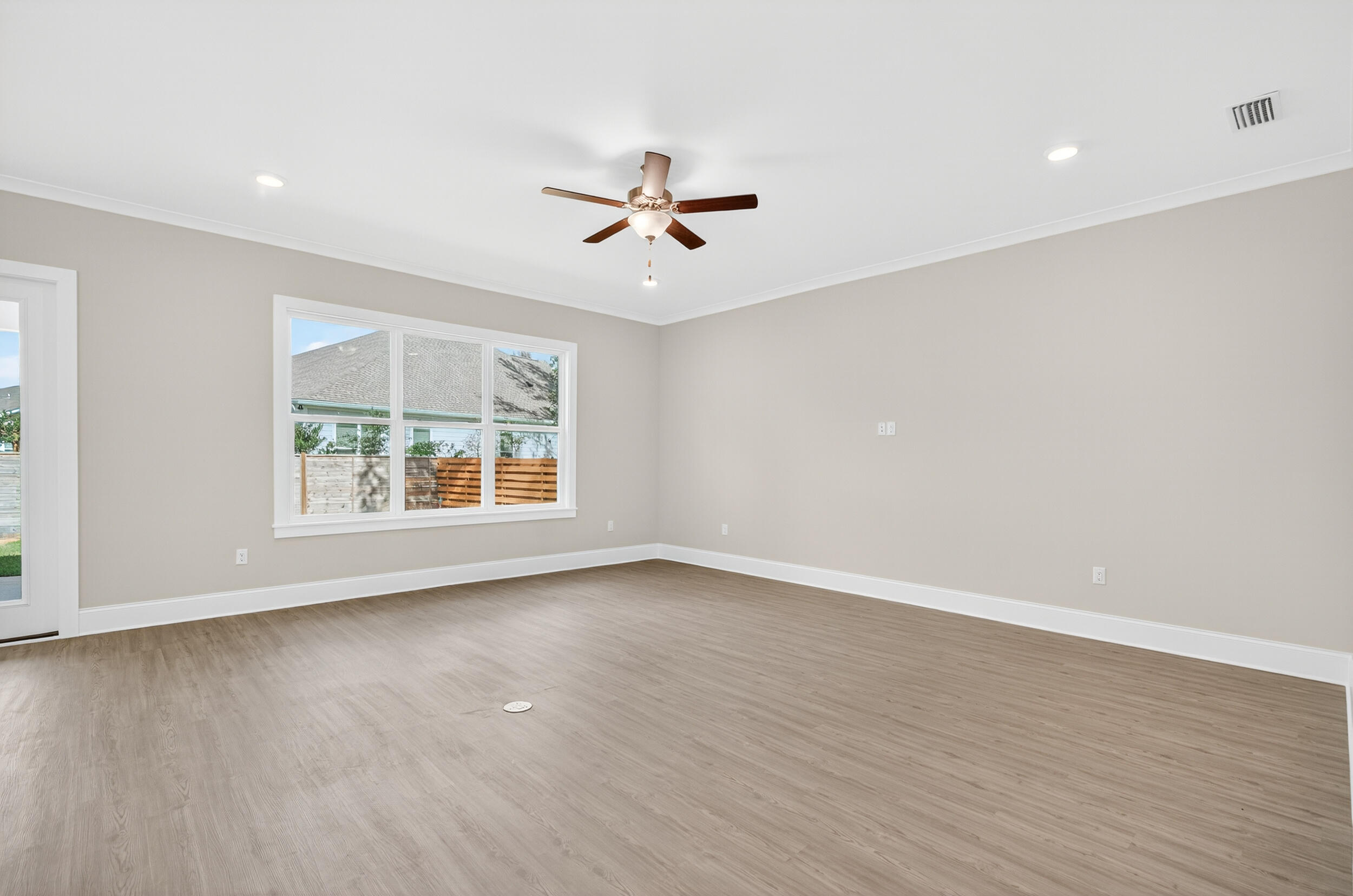 MAGNOLIA BAY ESTATES - Residential