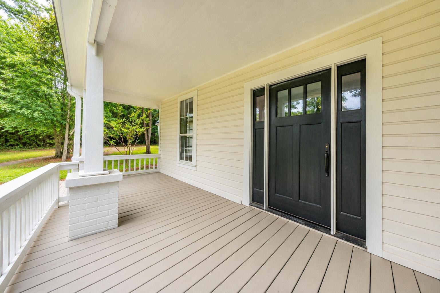 LAUREL HILL - Residential