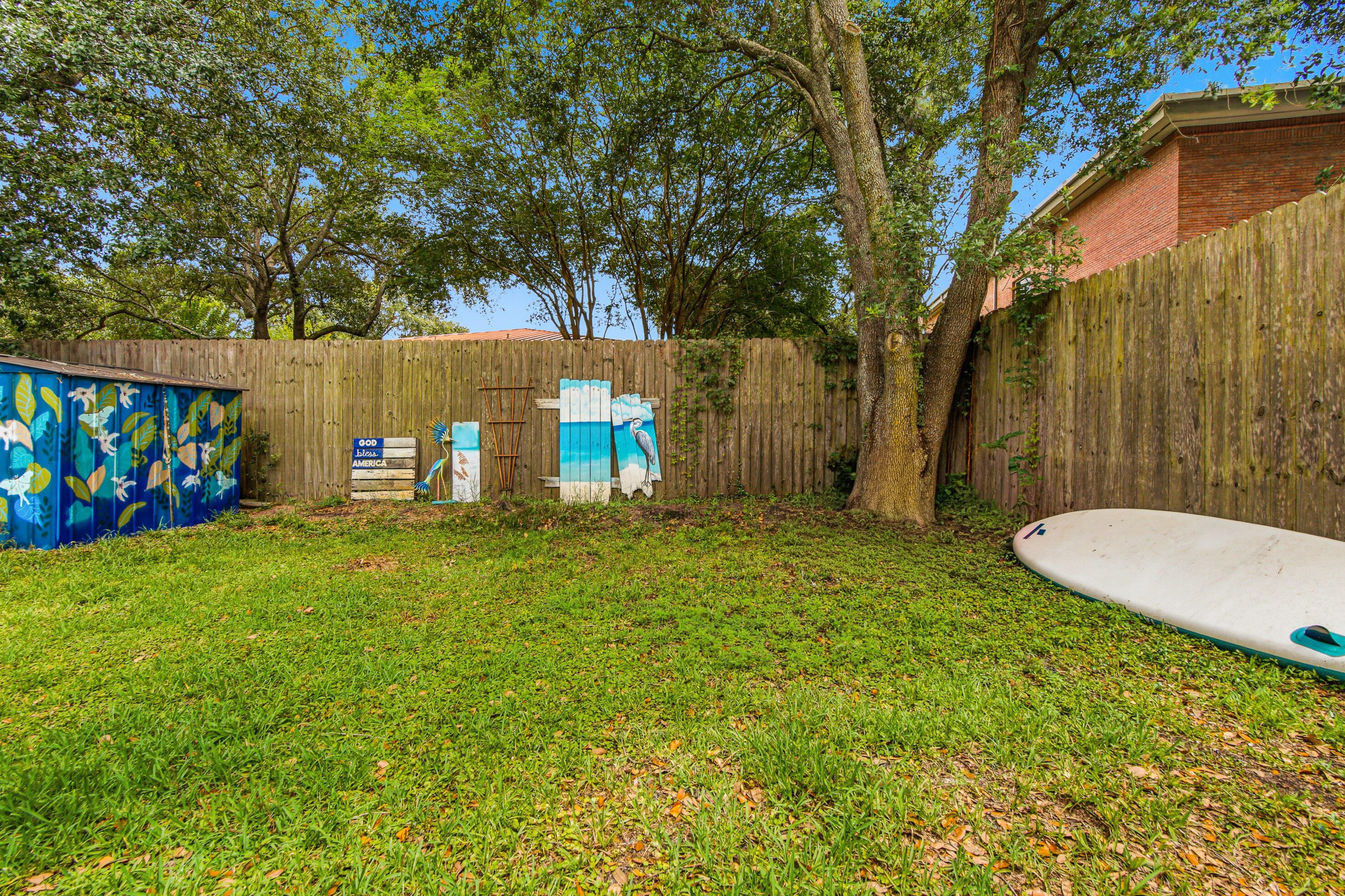 SHALIMAR COMMONS - Residential Lease