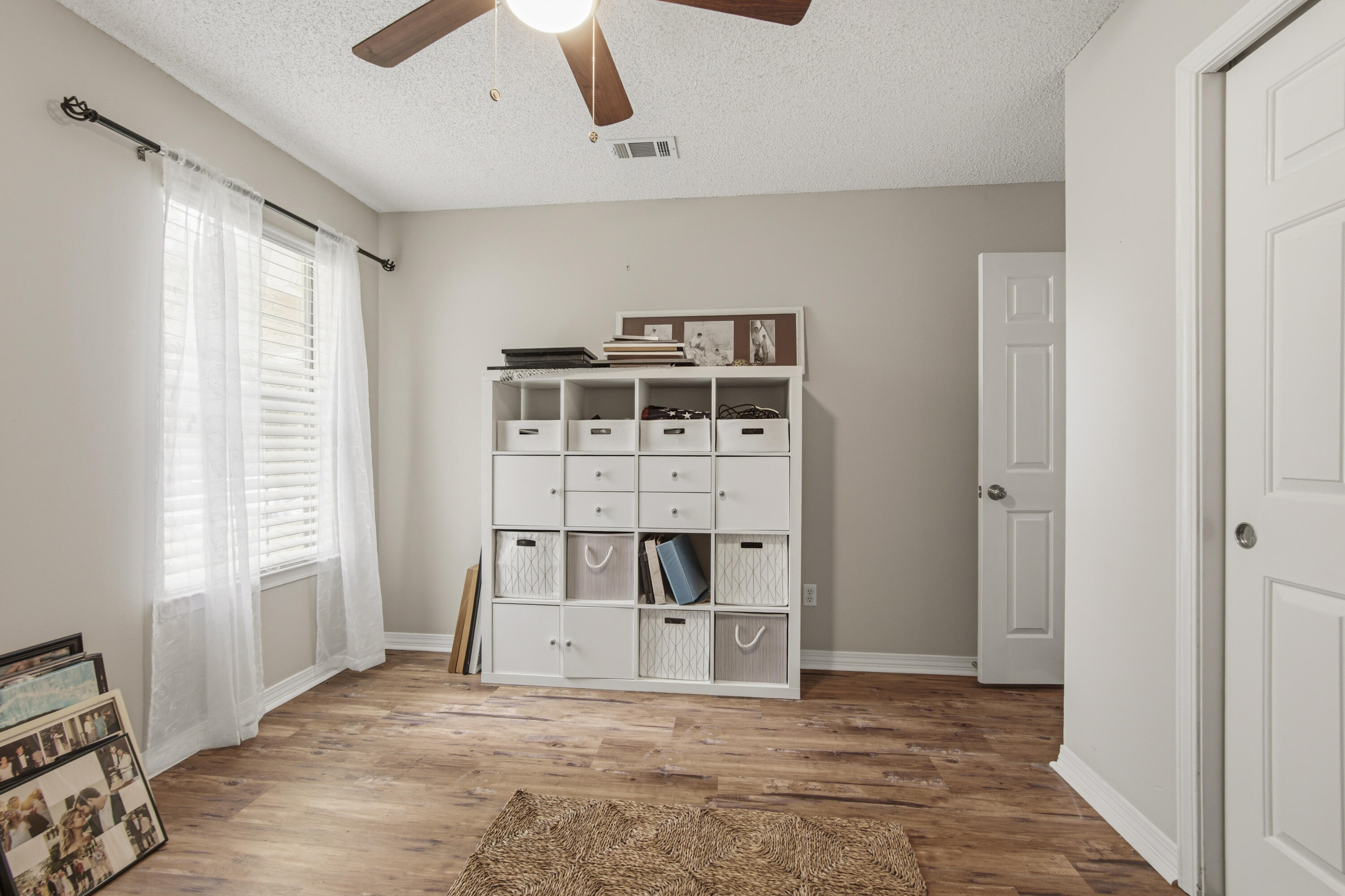 SHALIMAR COMMONS - Residential Lease