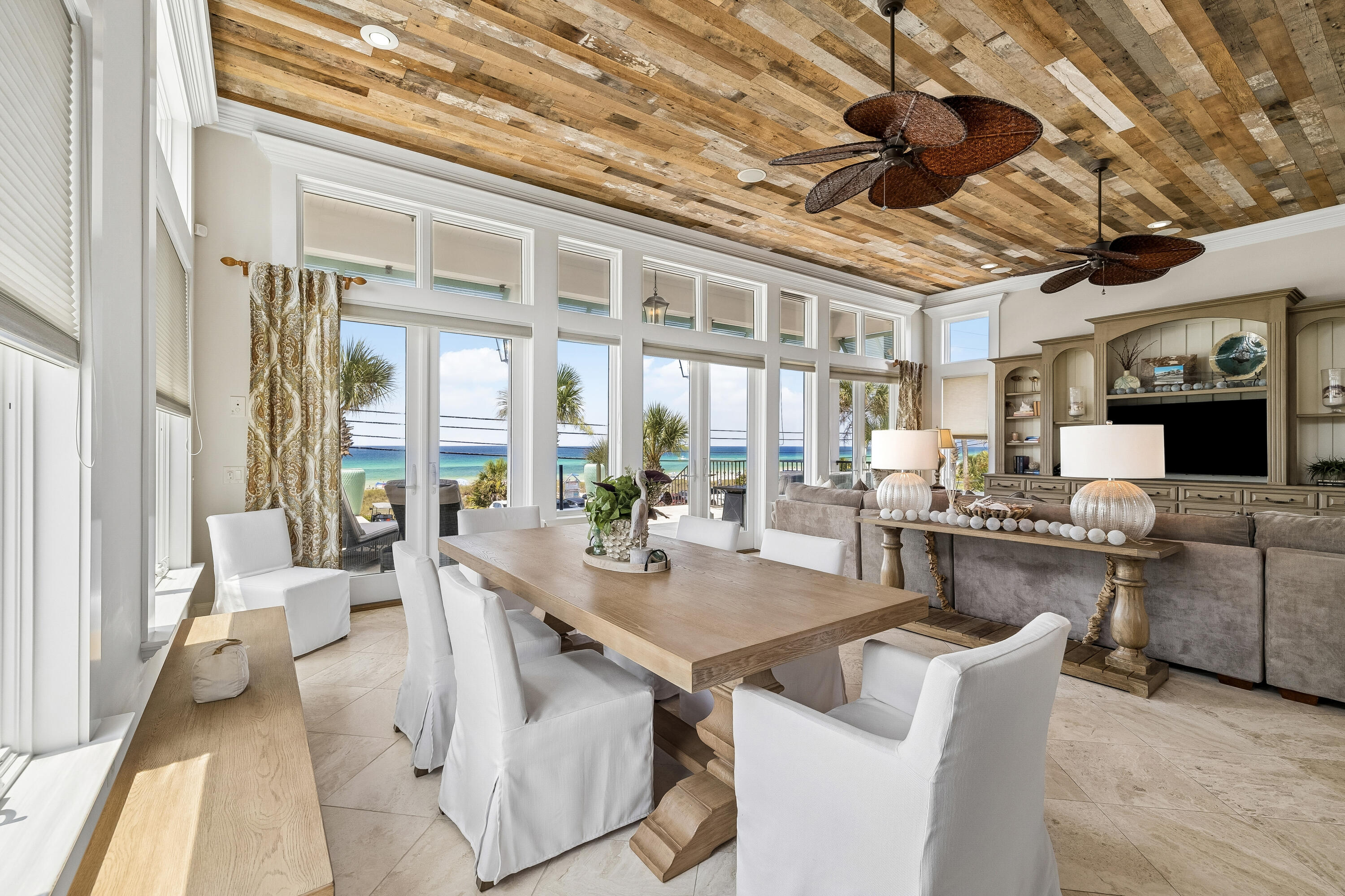 LAGUNA BEACH - Residential