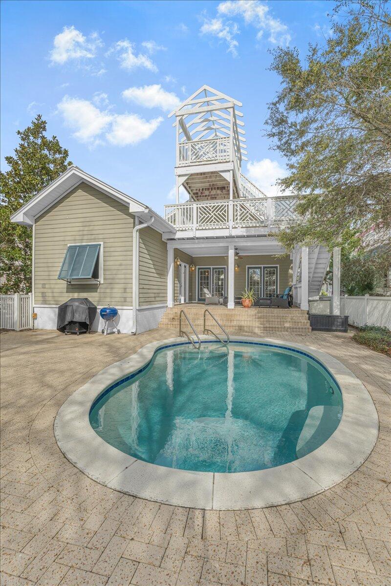 VILLAGE OF SUGAR BEACH - Residential