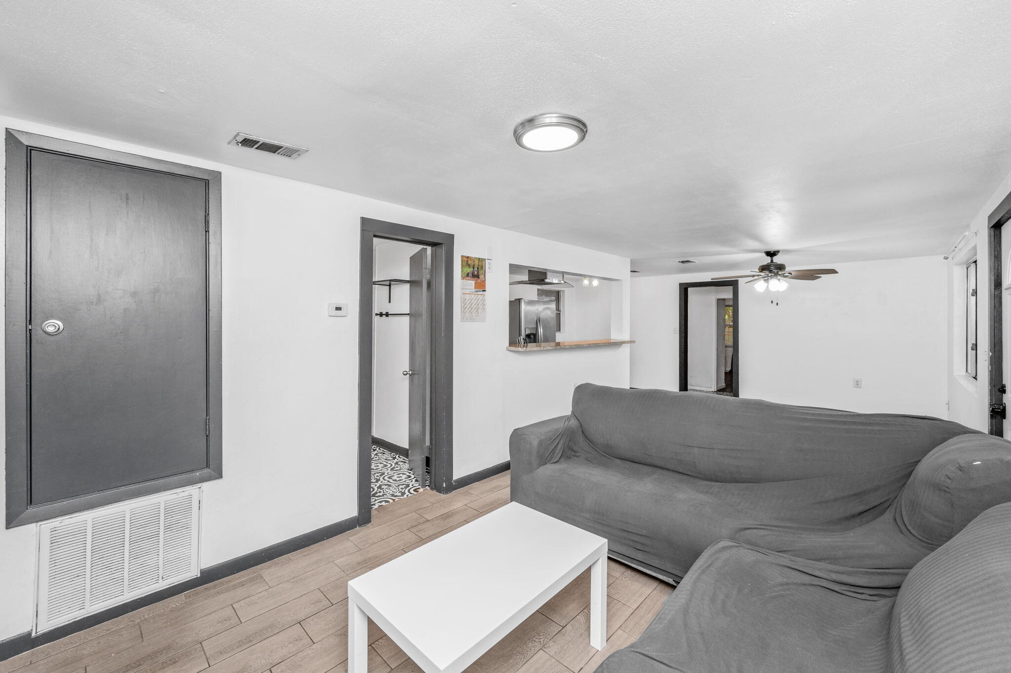 Bradys S/D - Residential