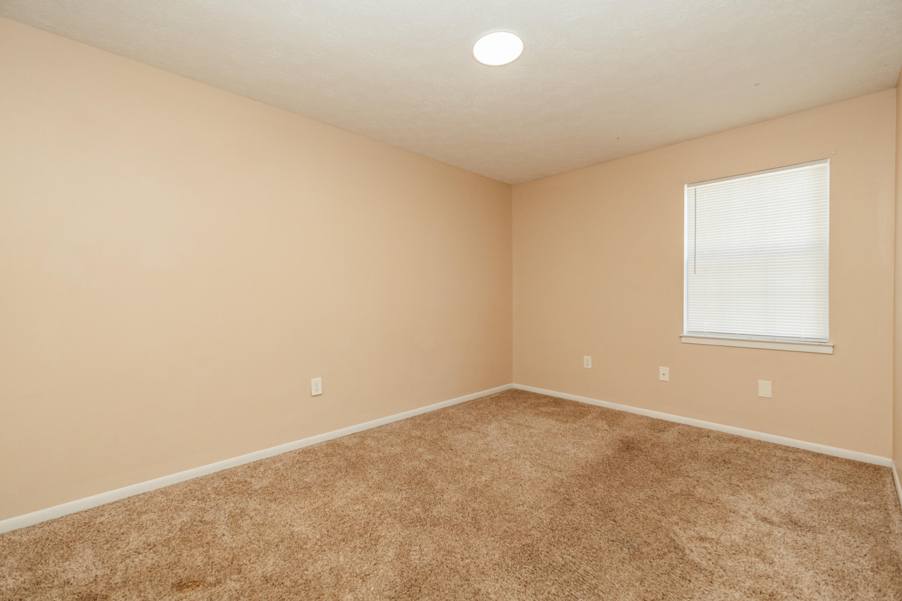BAY BREEZE - Residential Lease