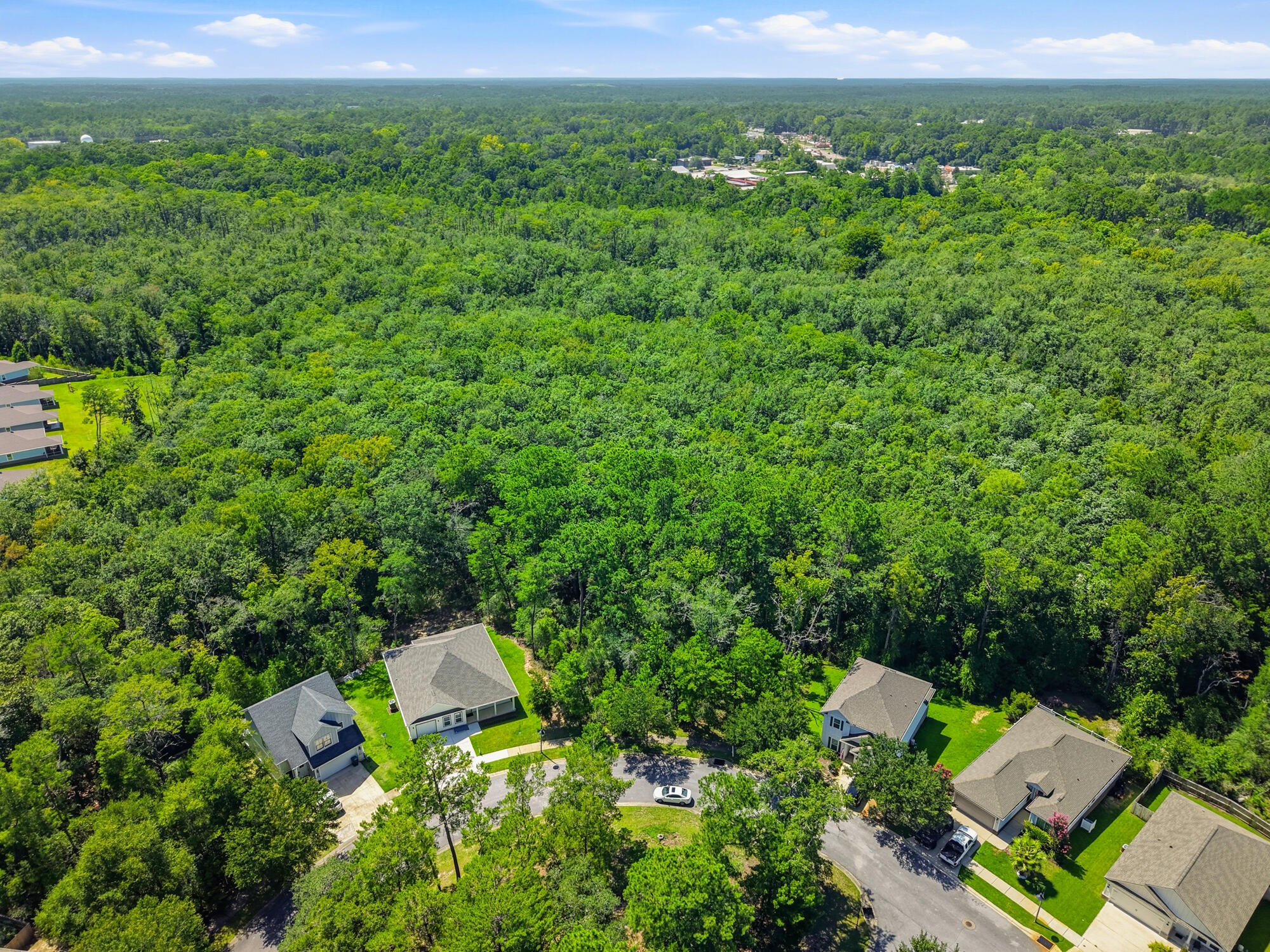 LAGRANGE LANDING - Land