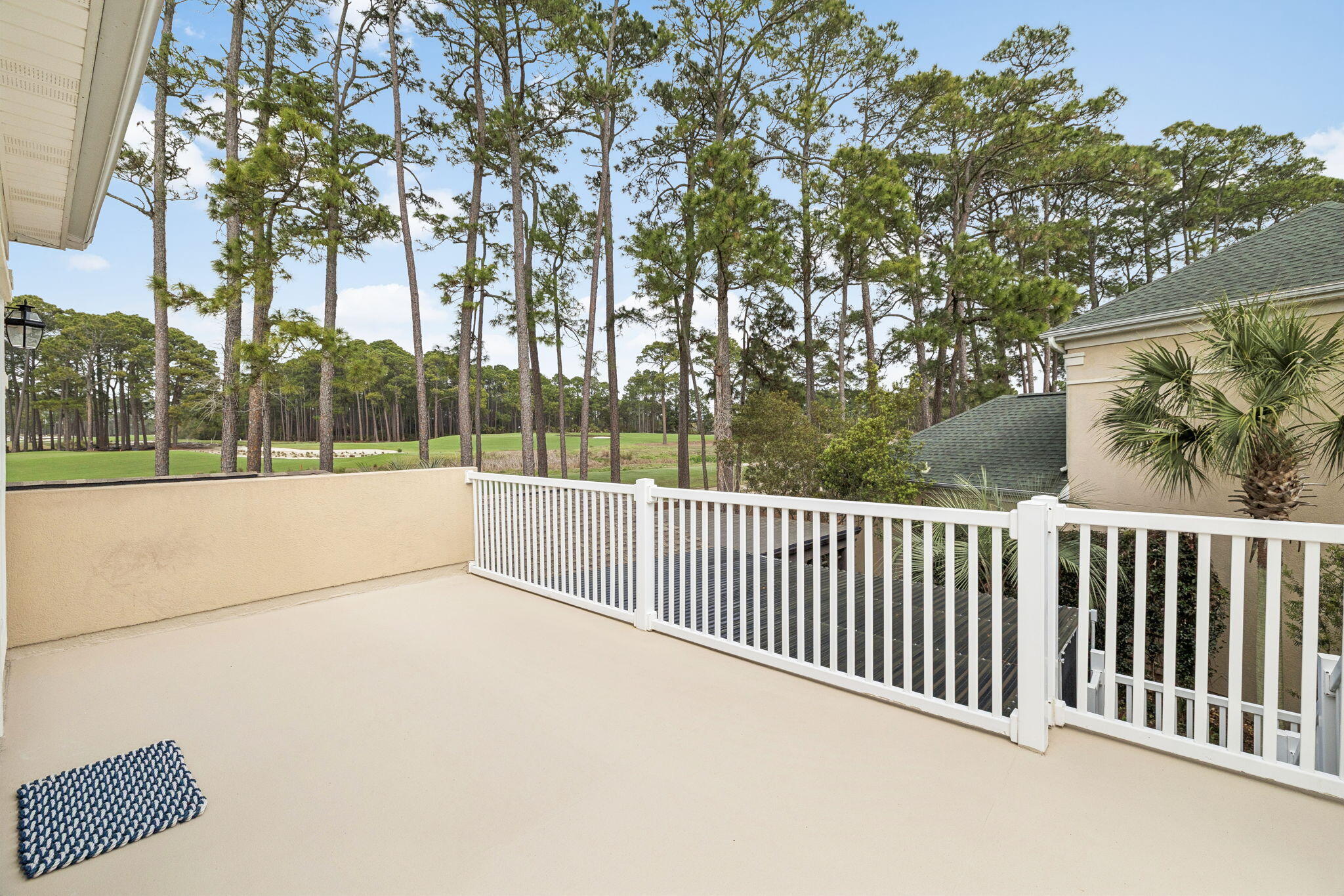 FAIRWAY VILLAS - Residential