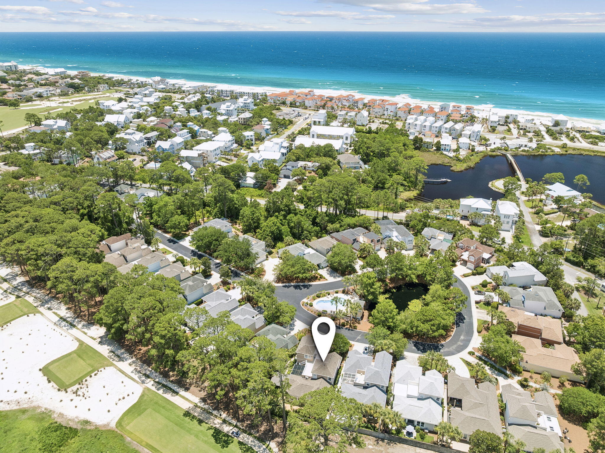 FAIRWAY VILLAS - Residential