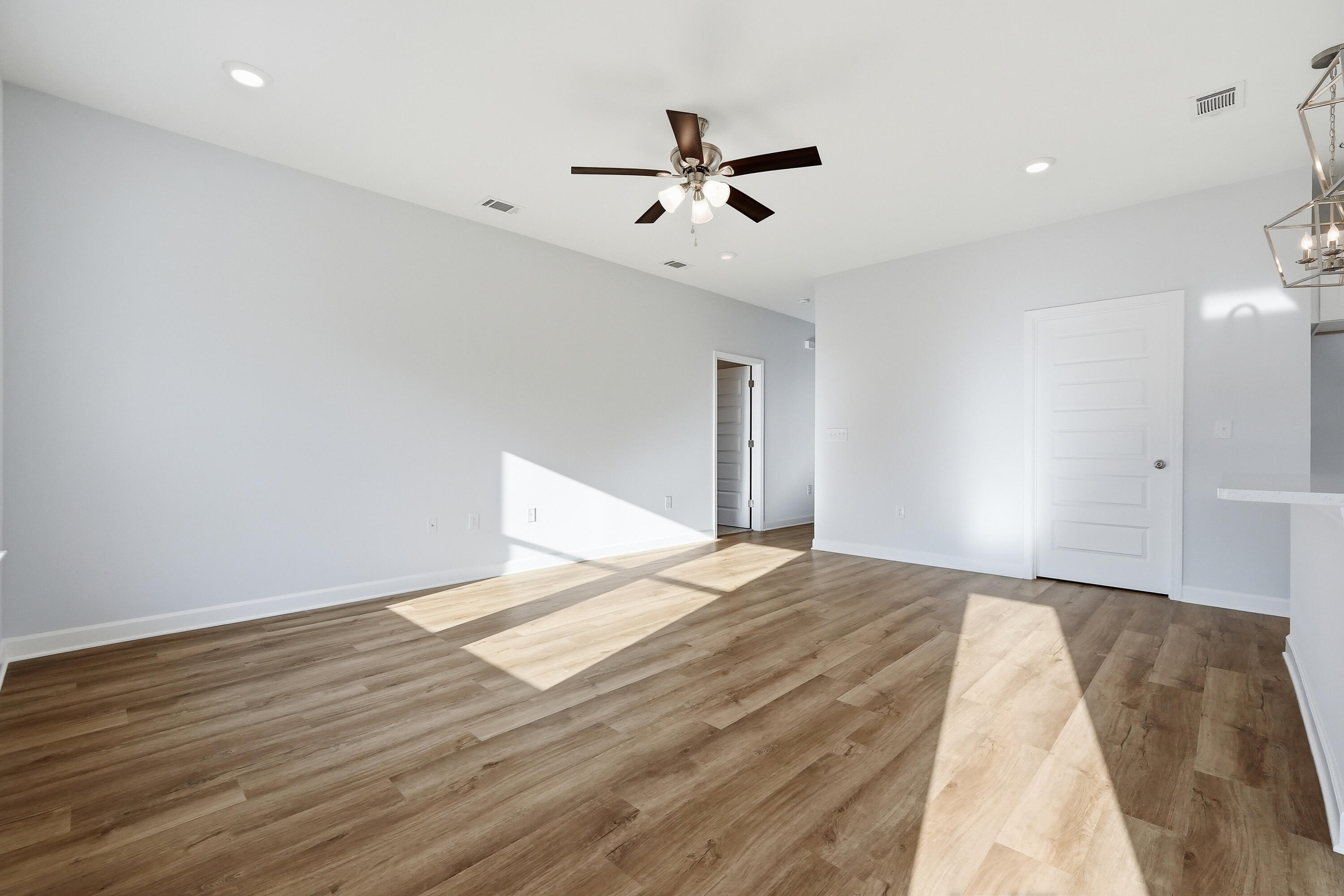 SOUTHERNAIRE S/D - Residential