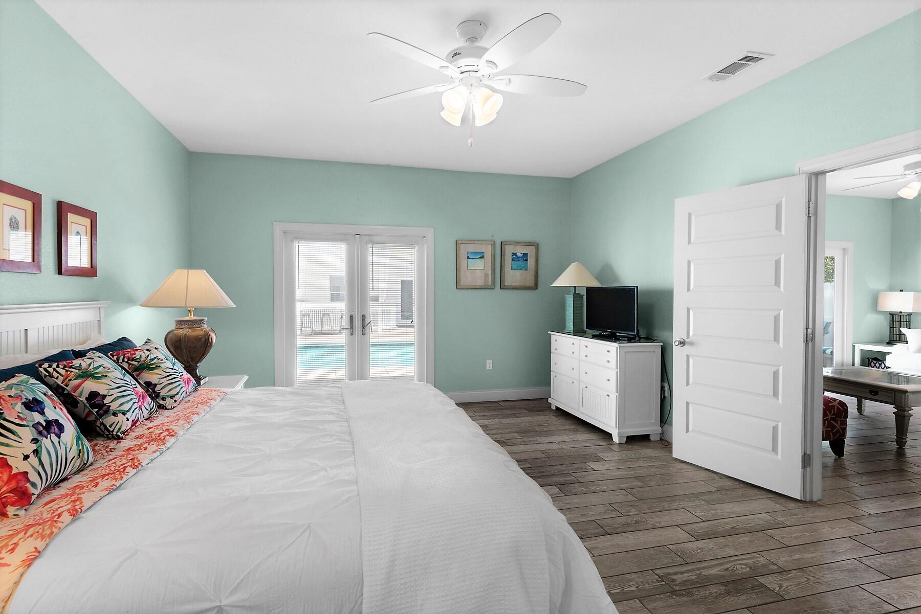 CRYSTAL BEACH - Residential