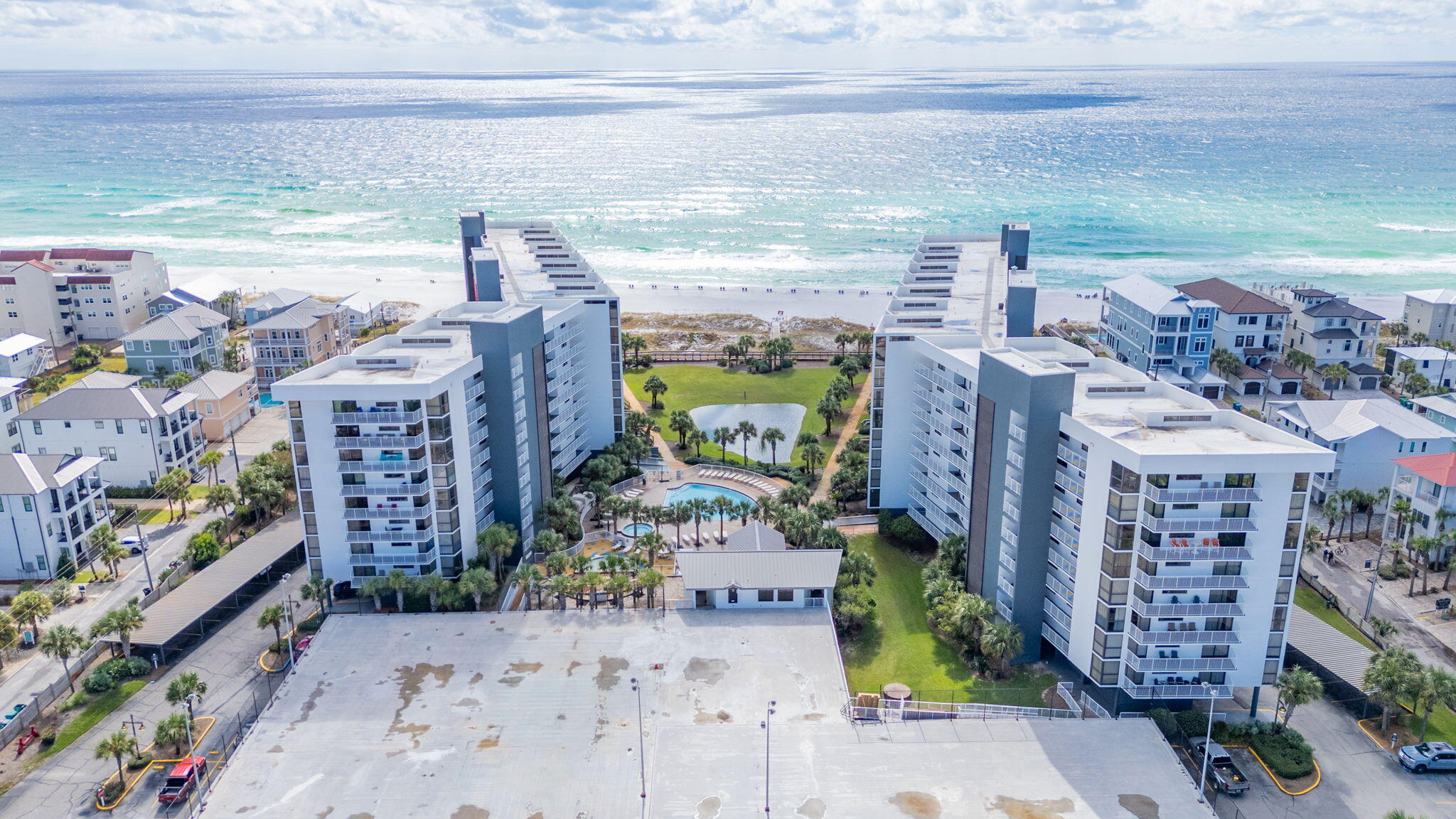 MAINSAIL CONDO PH 3 - Residential