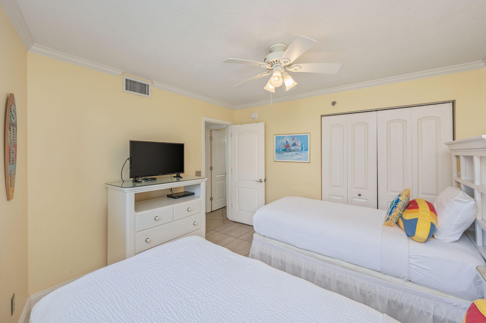 MAINSAIL CONDO PH 3 - Residential